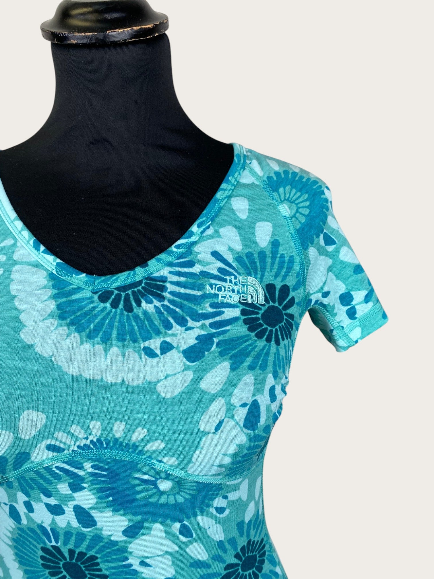 The North Face T-Shirt (XS)