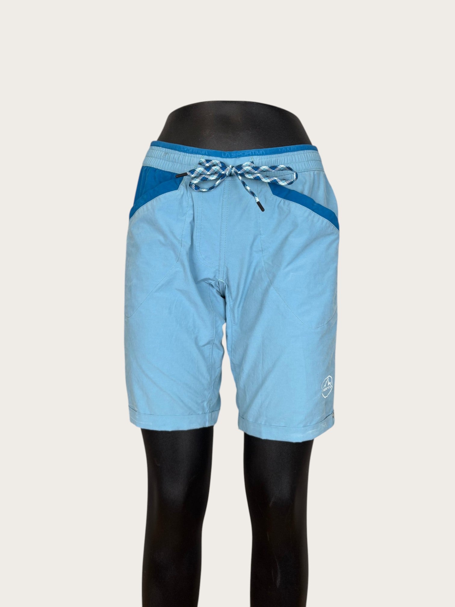 La Sportiva Nirvana Kletterhose kurz (XS)