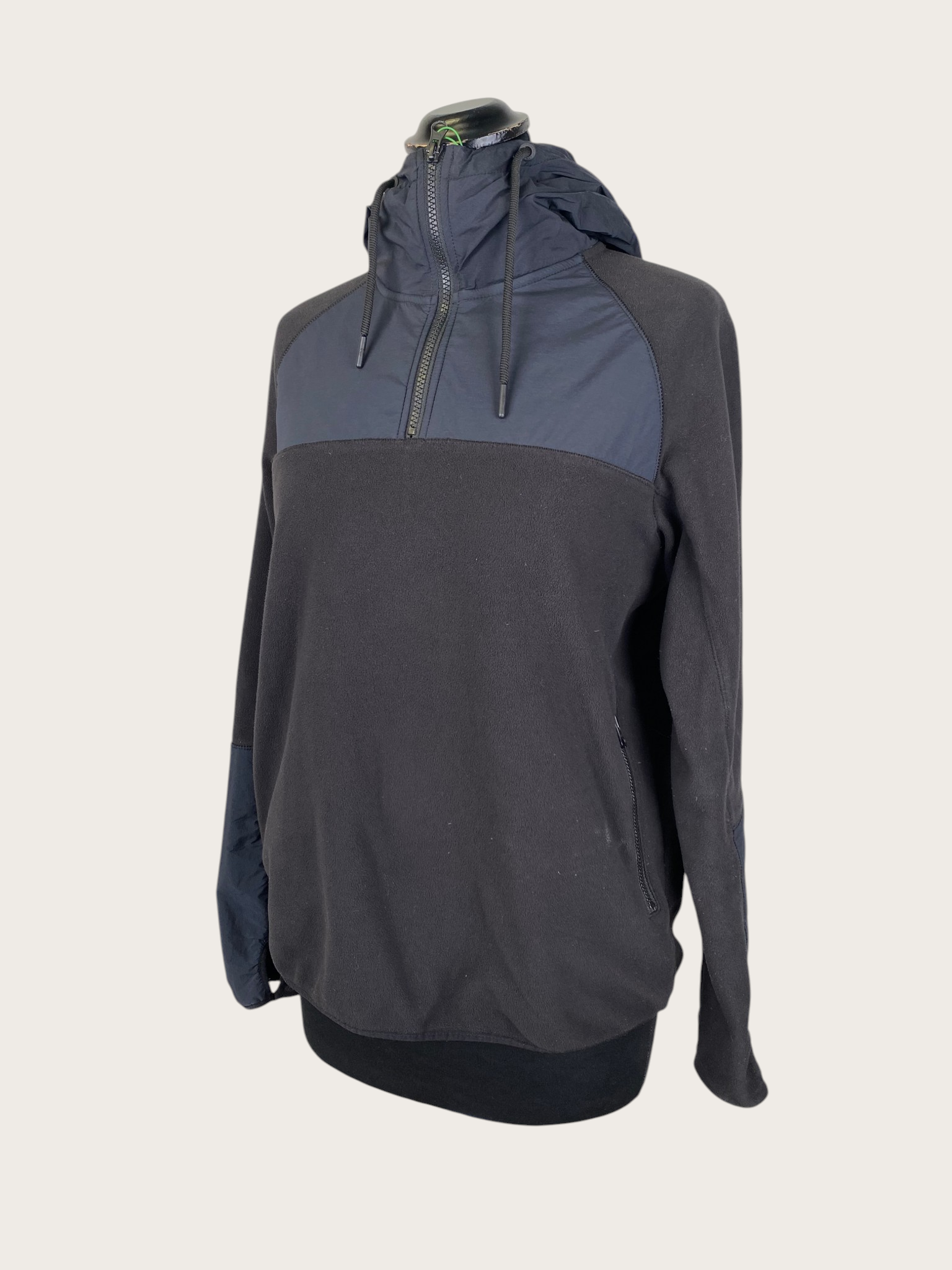 Peak Performance Fleece Hoodie (XS)