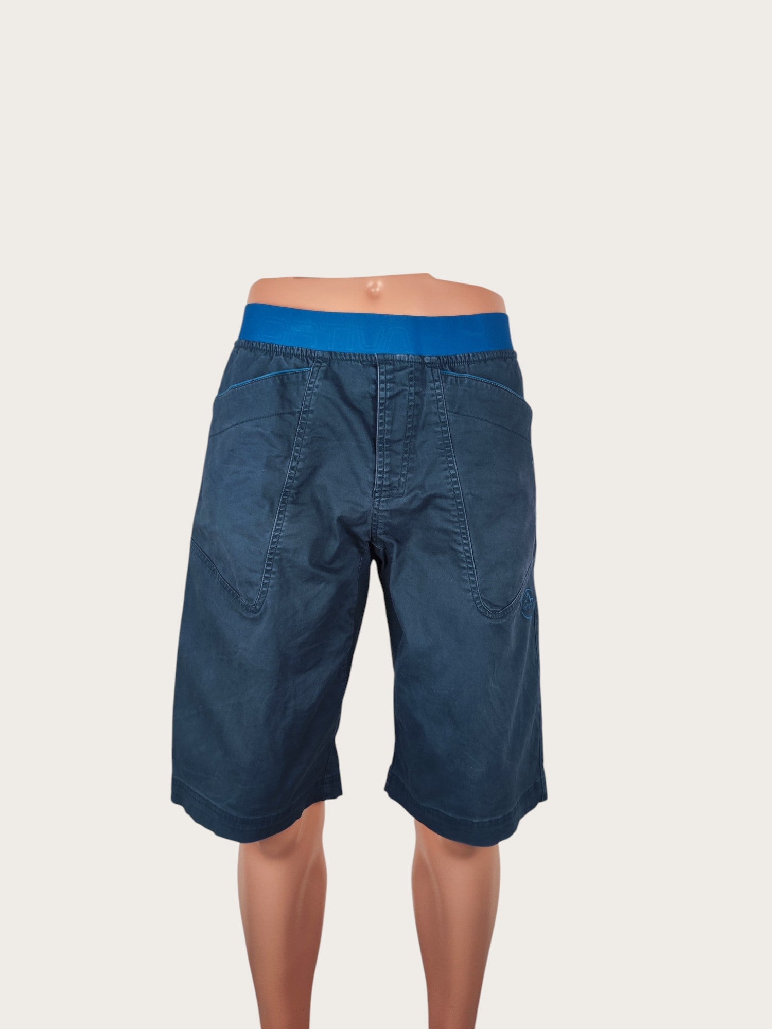 La Sportiva Kletterhose kurz (XL)
