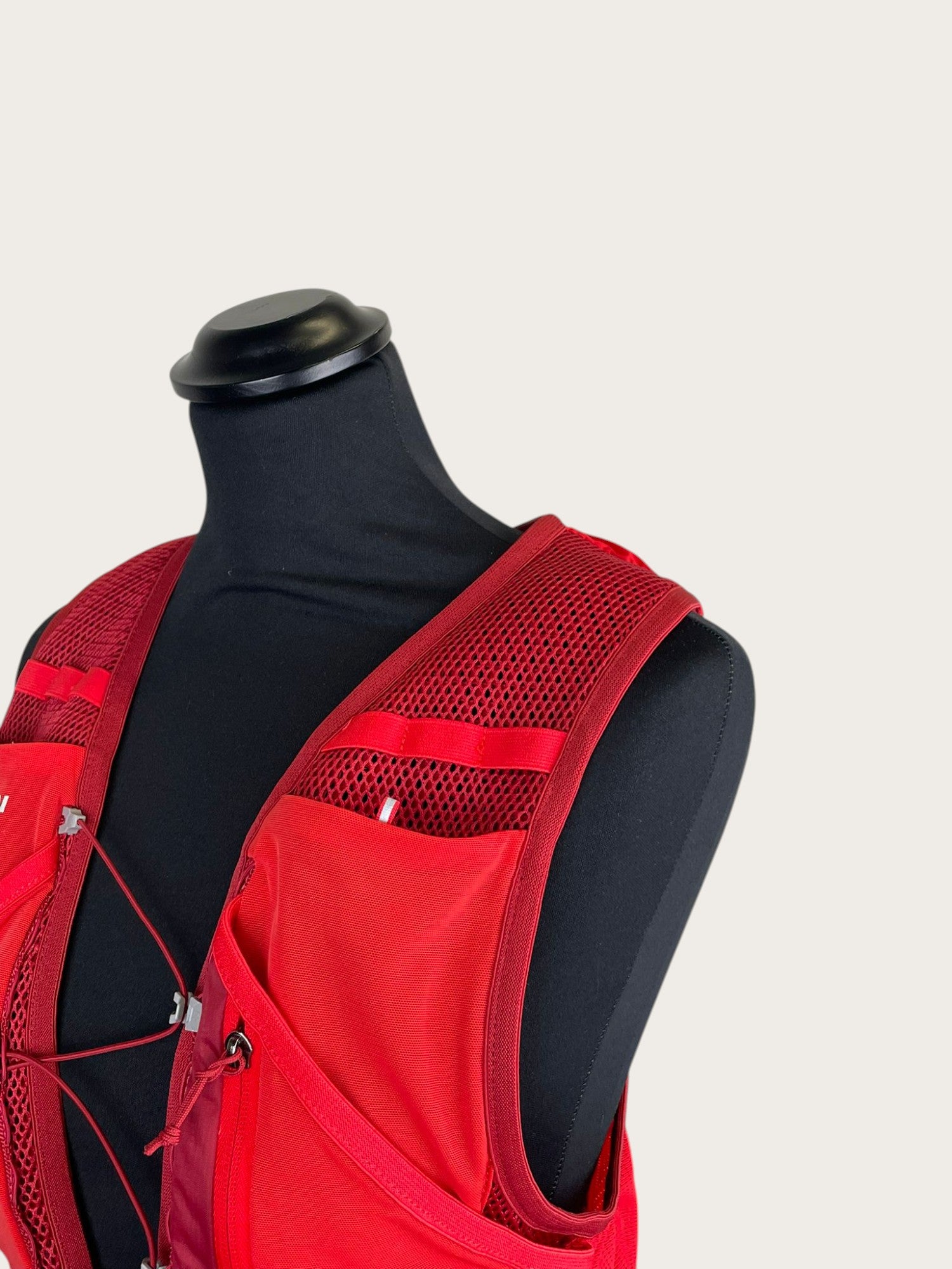 Salomon Trailrunningweste 8L (L)