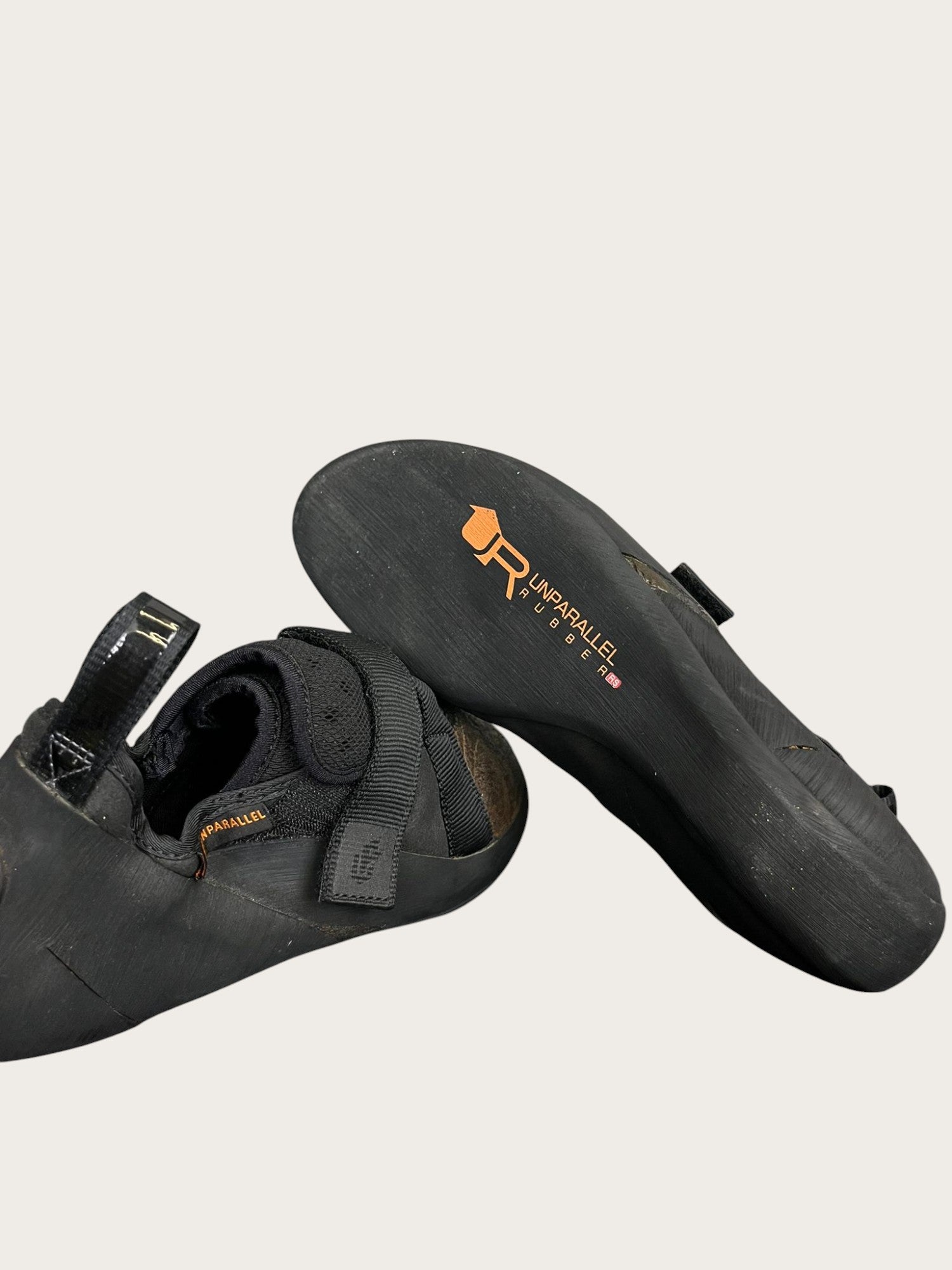 Unparallel Kletterschuhe (42)