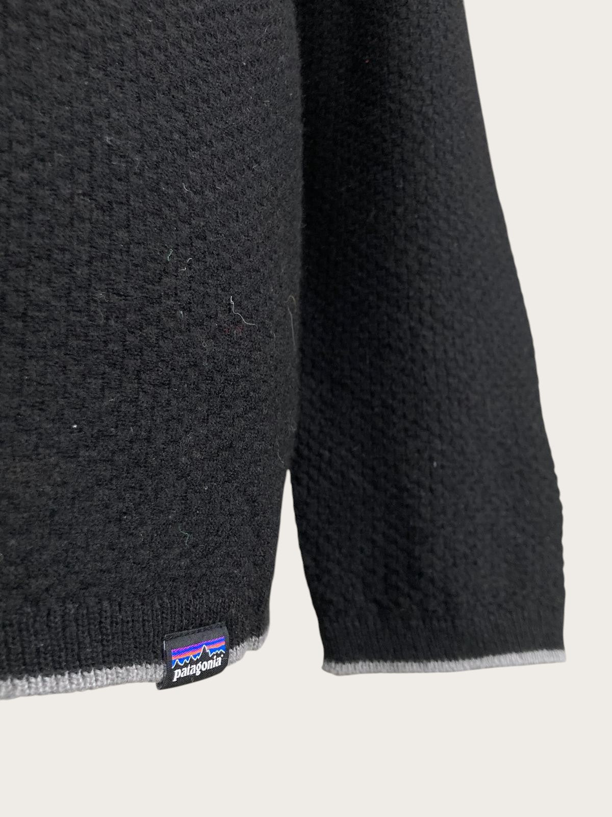 Patagonia Longsleeve (XL)