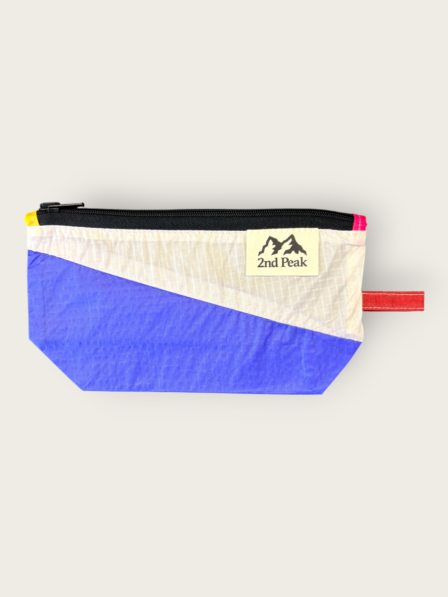 2nd Peak Necessaire "Luv"
