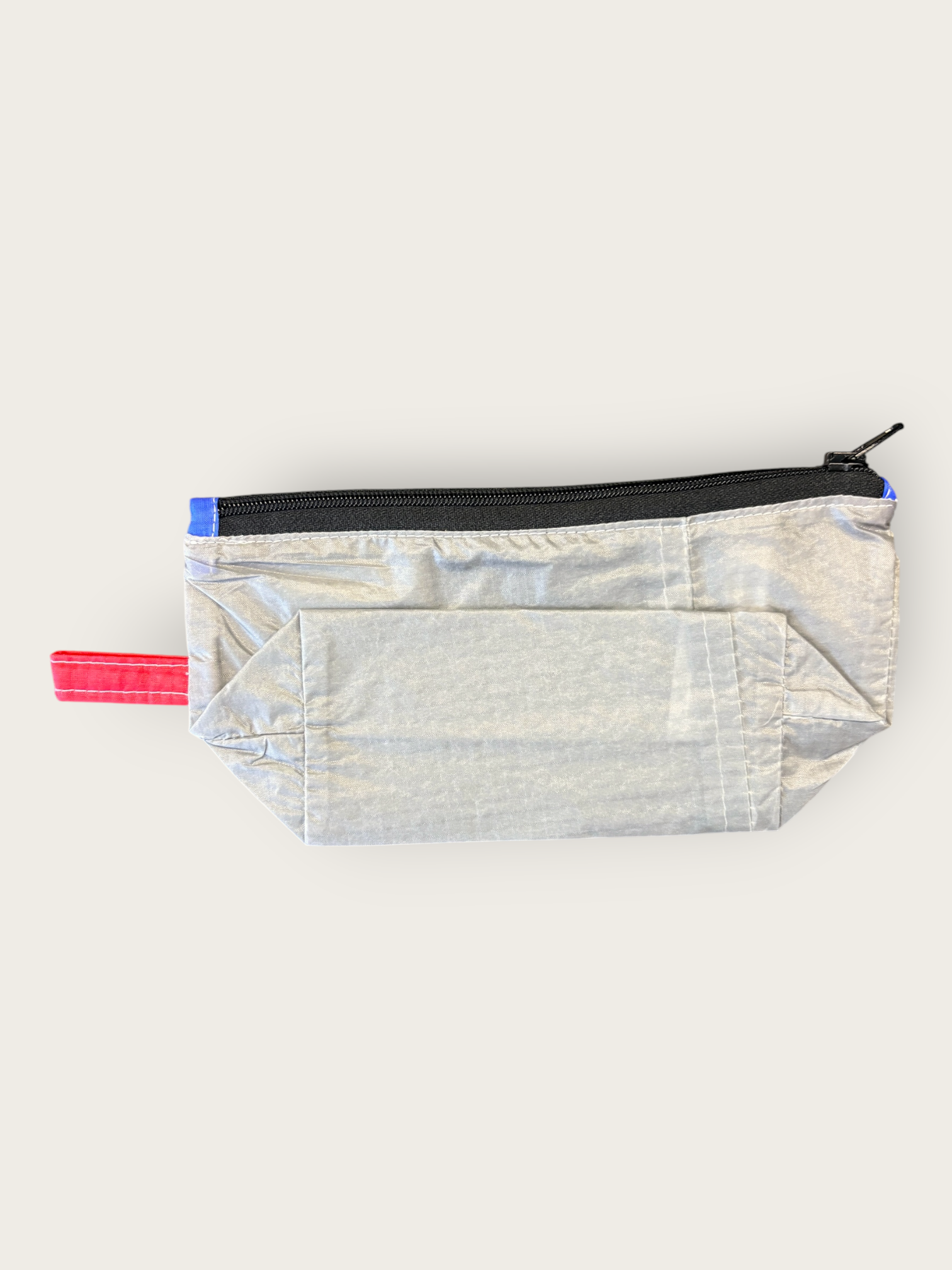 2nd Peak Necessaire "Luv"