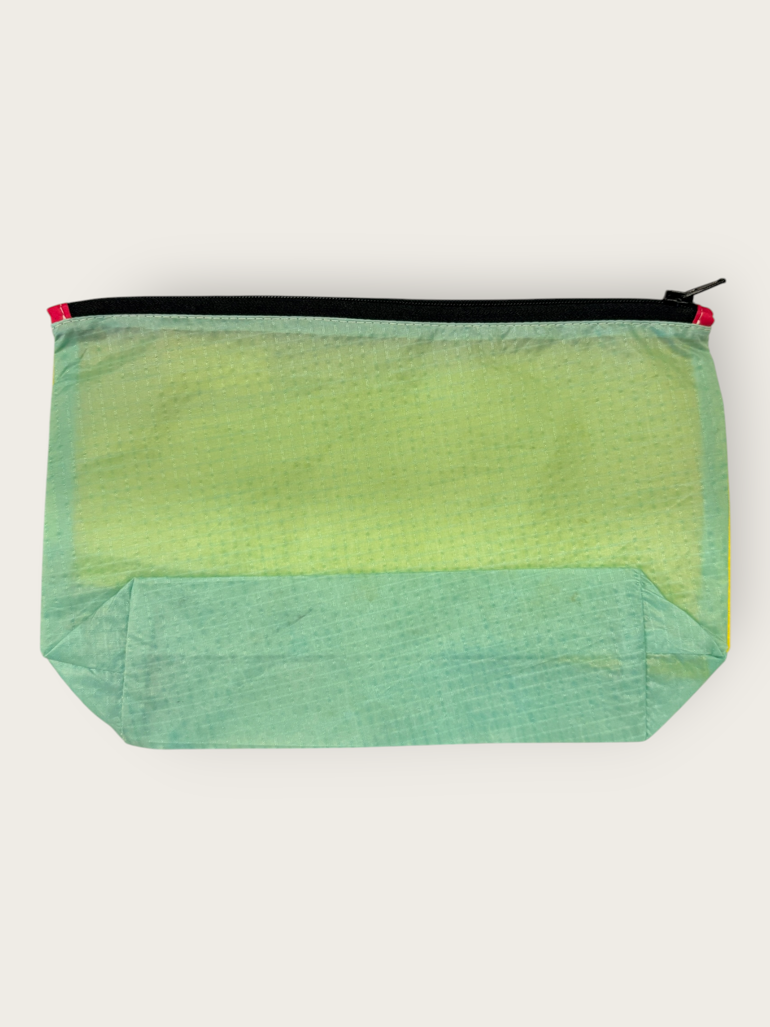 2nd Peak Necessaire "Lee"
