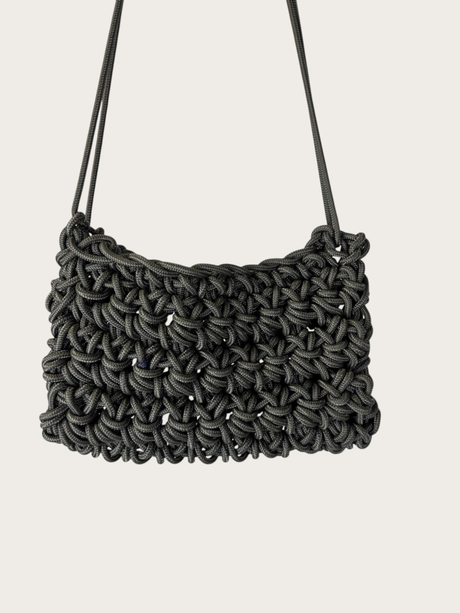 Upcycled Paracord Umhängetasche