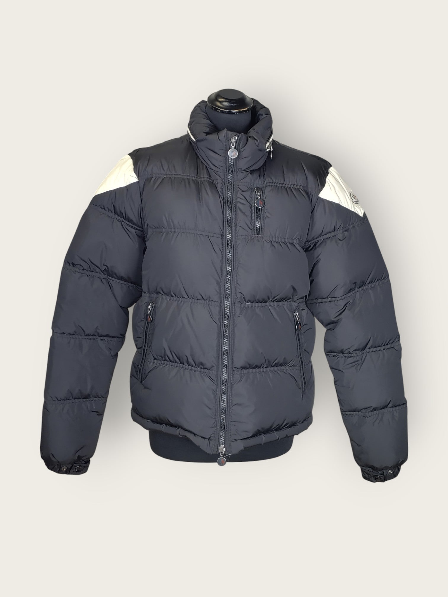 Moncler Daunenjacke (M)