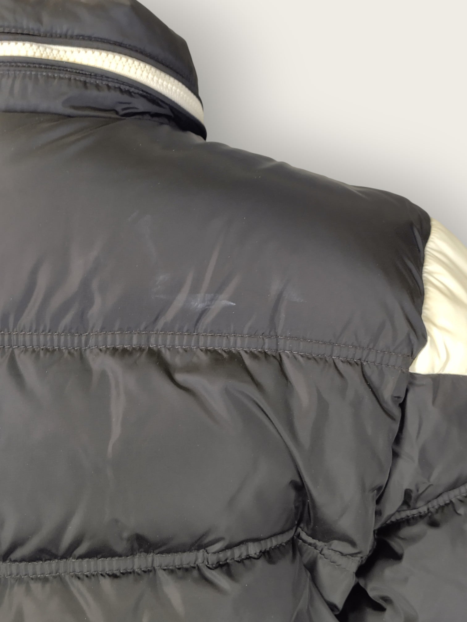 Moncler Daunenjacke (M)