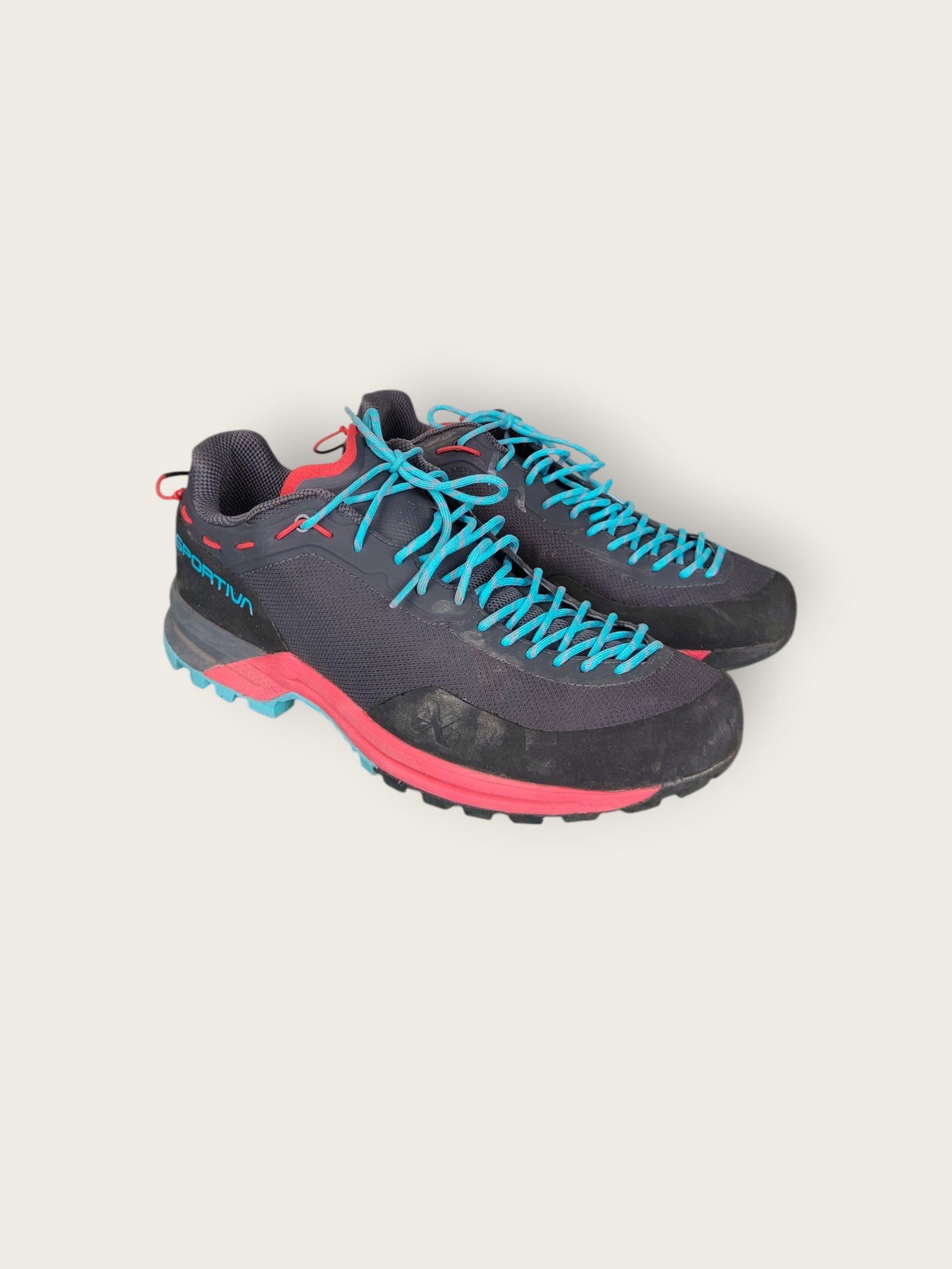 La Sportiva Zustiegsschuhe (40)