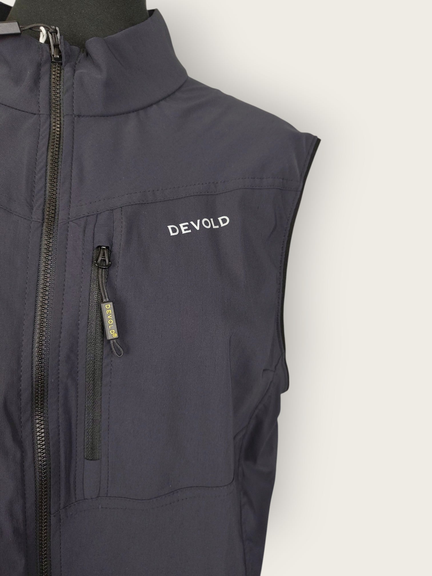 Devold Windbreakerweste (L)