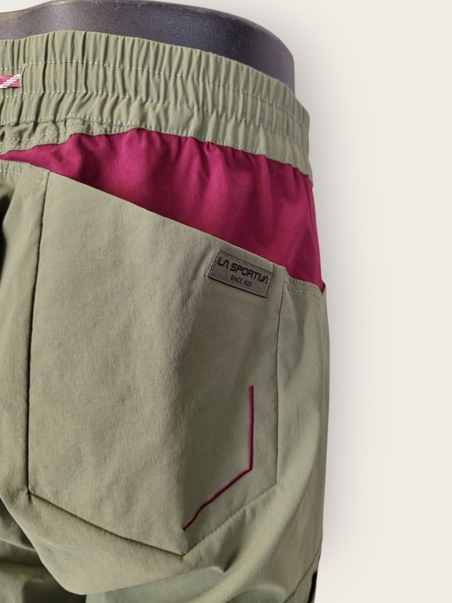 La Sportiva Kletterhose lang (M)