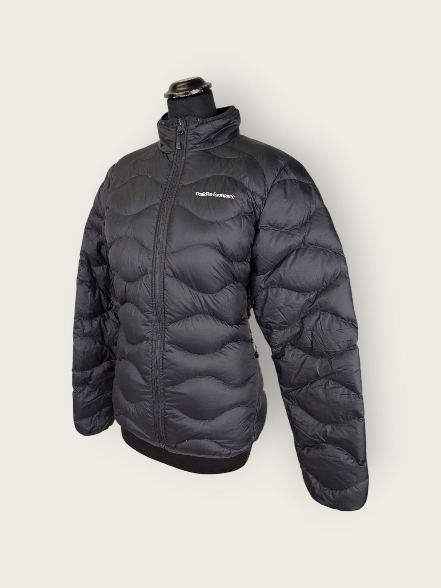 Peak Performance Helium Daunenjacke (M)