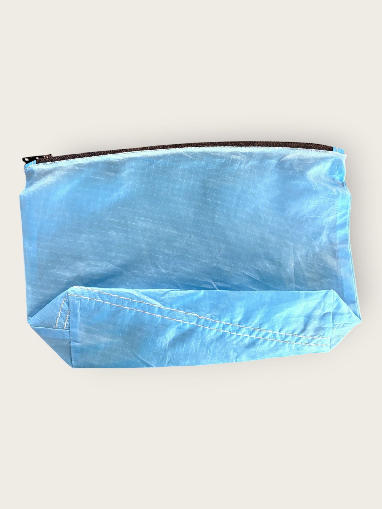 2nd Peak Necessaire "Lee"