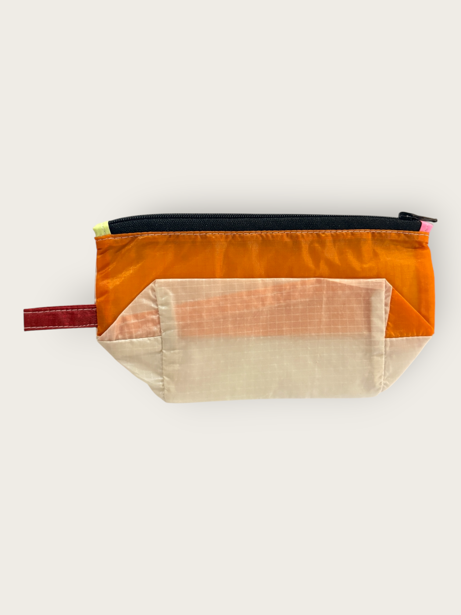 2nd Peak Necessaire "Luv"
