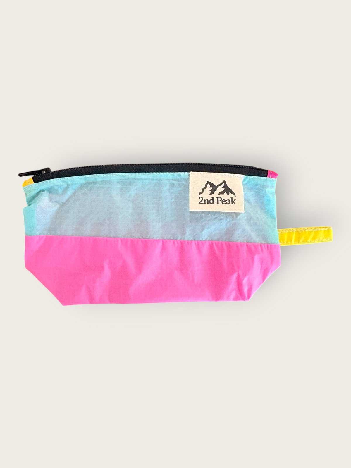 2nd Peak Necessaire "Luv"