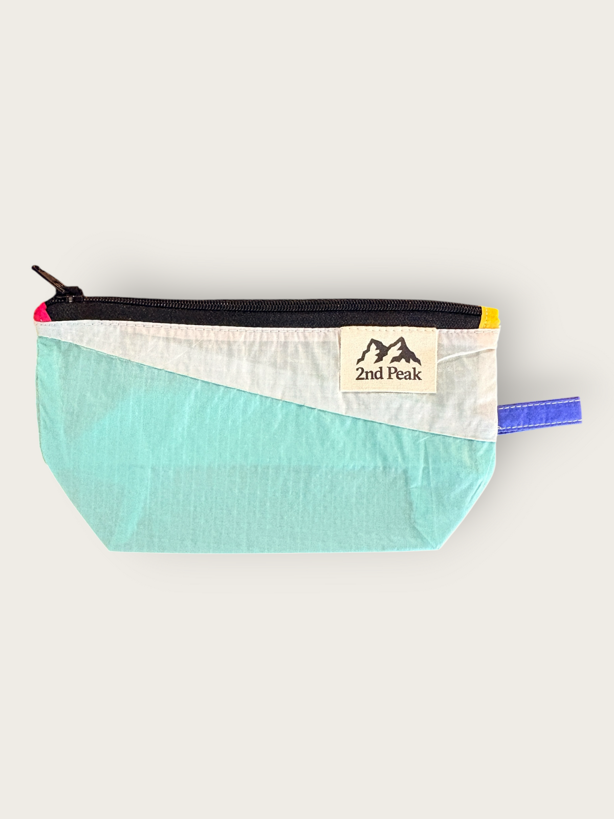 2nd Peak Necessaire "Luv"