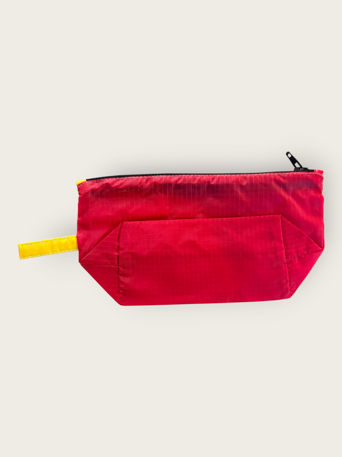 2nd Peak Necessaire "Luv"