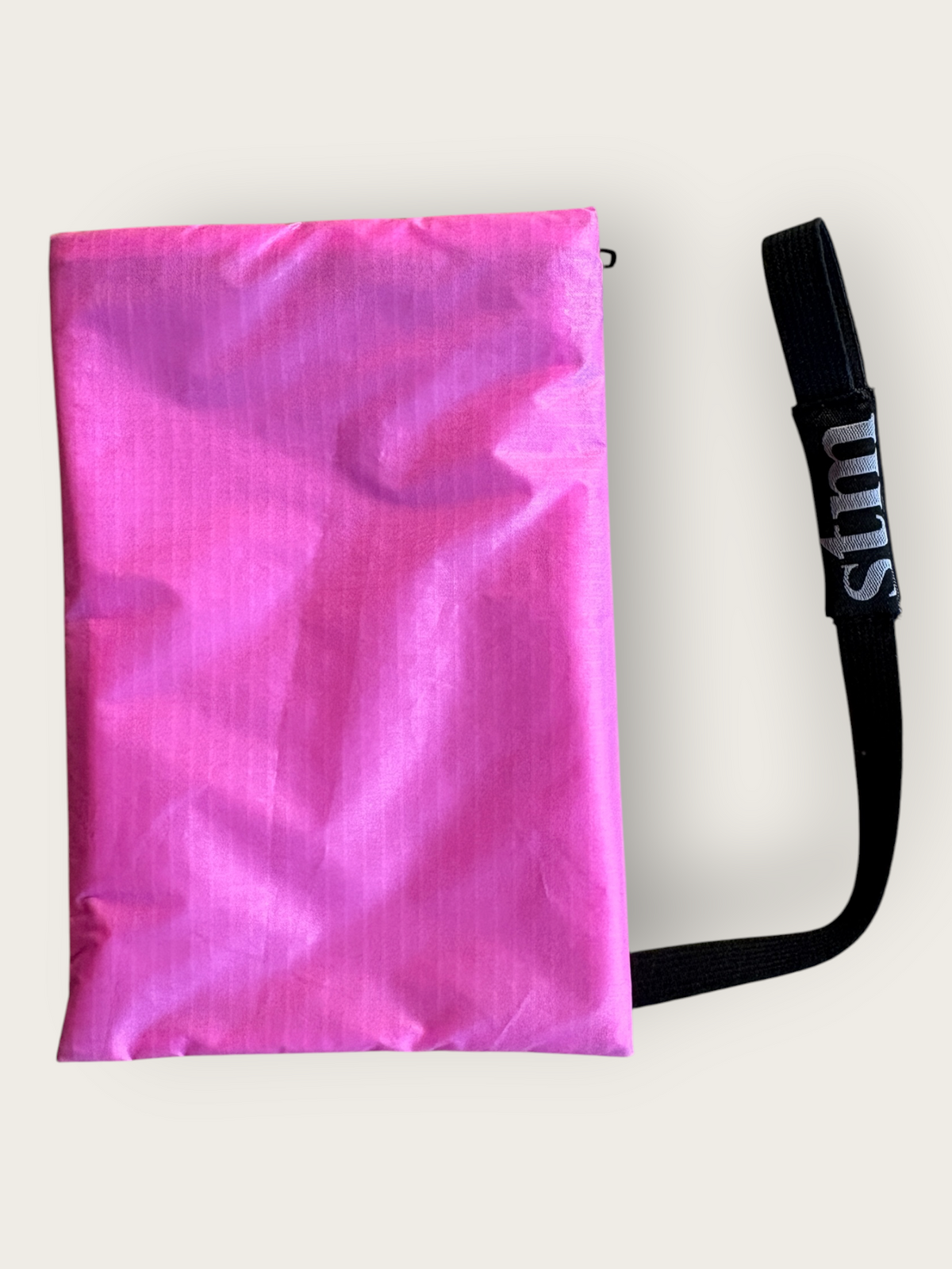 Upcycling Sunglasses Case by stm