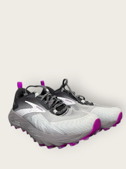 Brooks Trailrunningschuhe (38)
