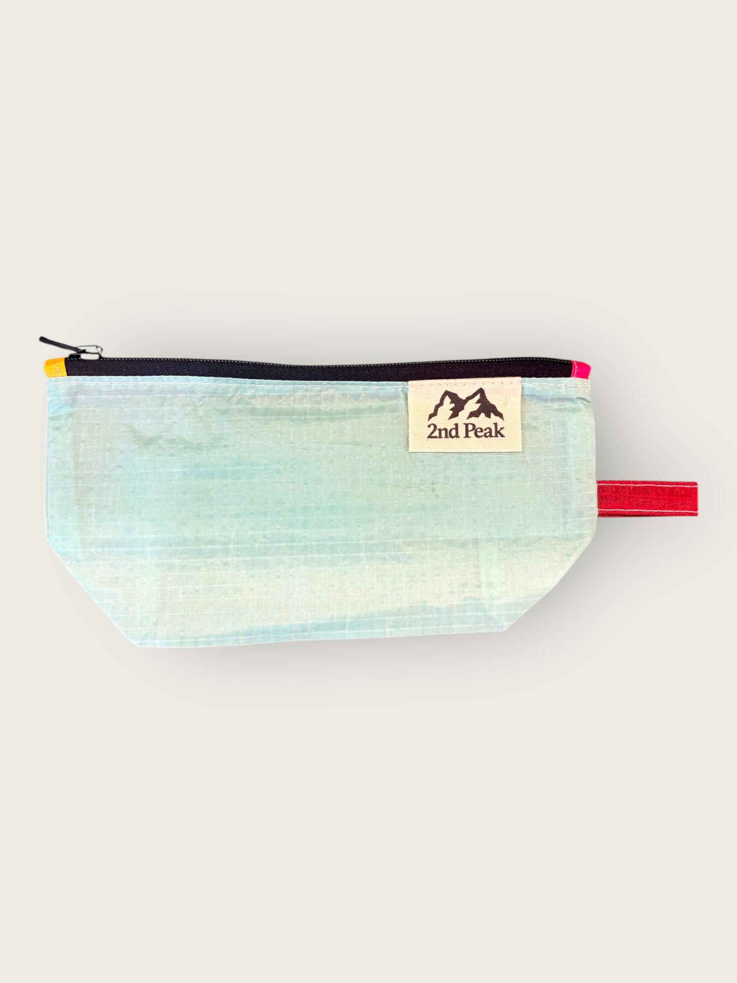 2nd Peak Necessaire klein