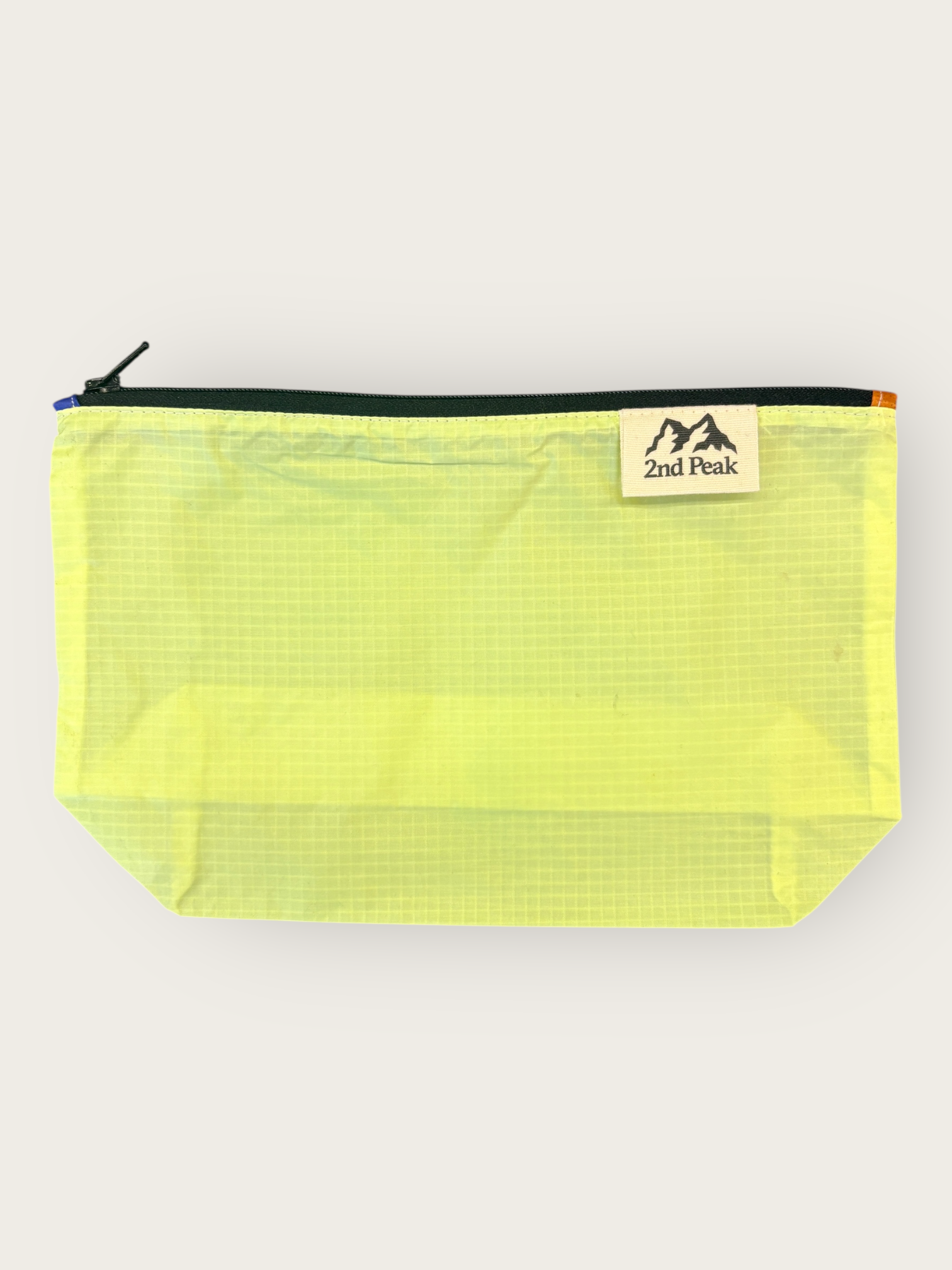 2nd Peak Necessaire gross