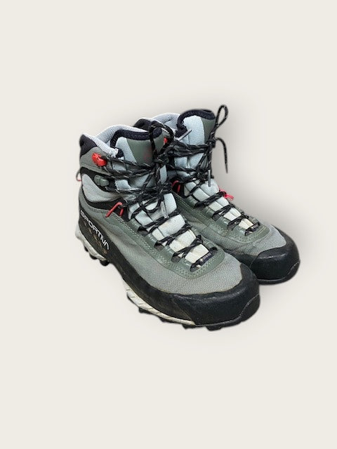 La Sportiva Wanderschuhe (38)