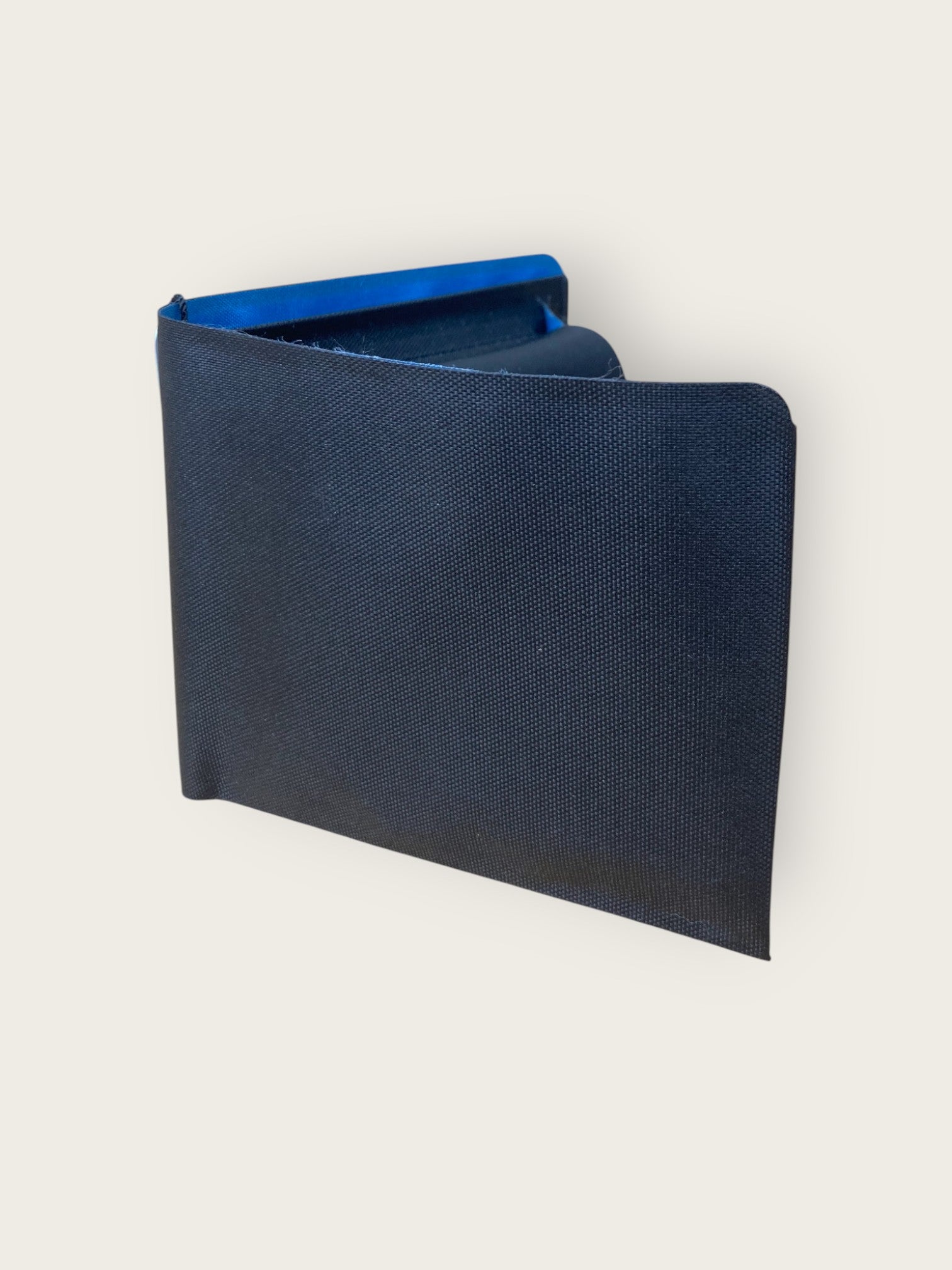 Upcycled wallet Easy