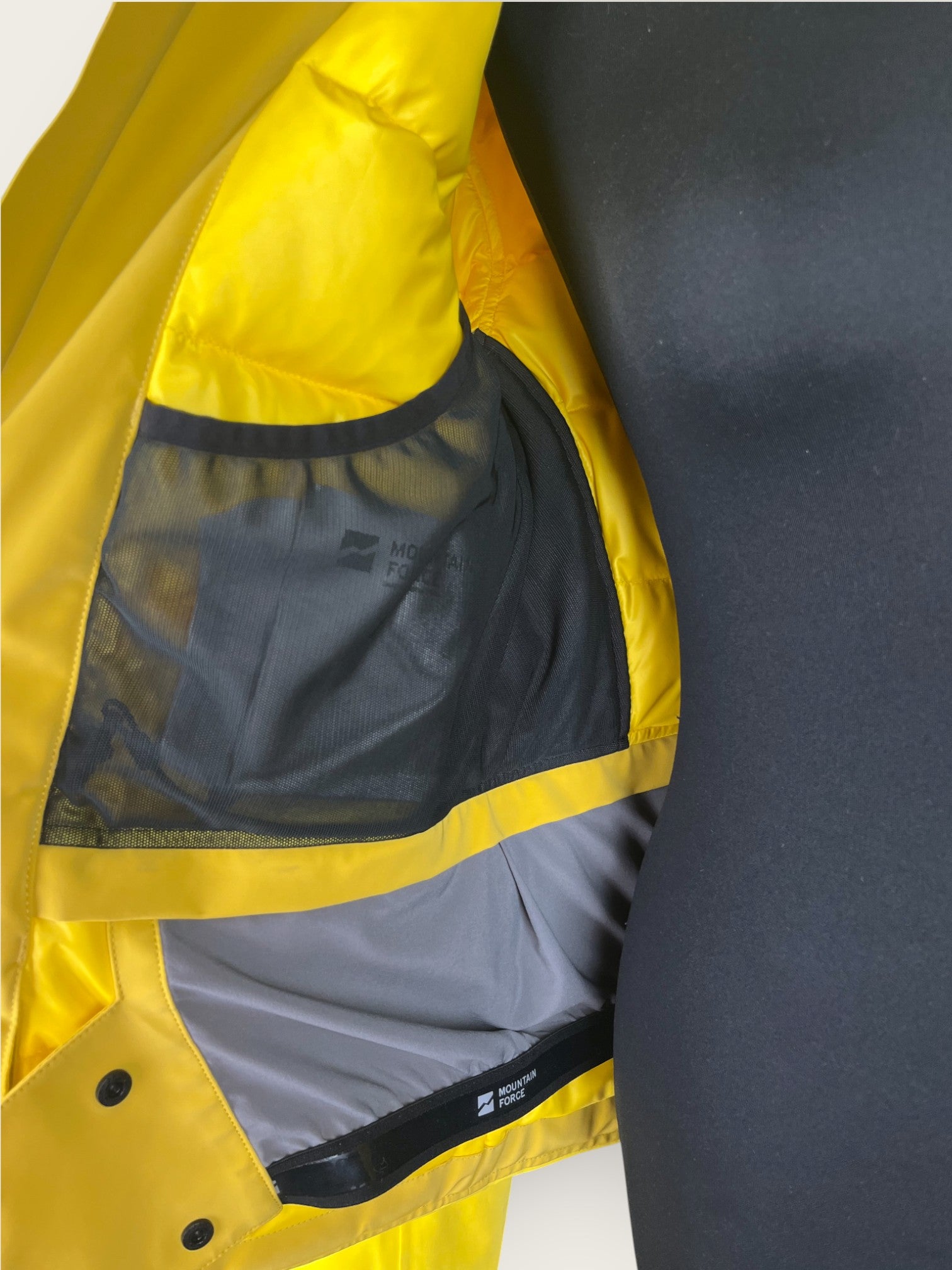 Mountain Force Ski Jacket (S) 