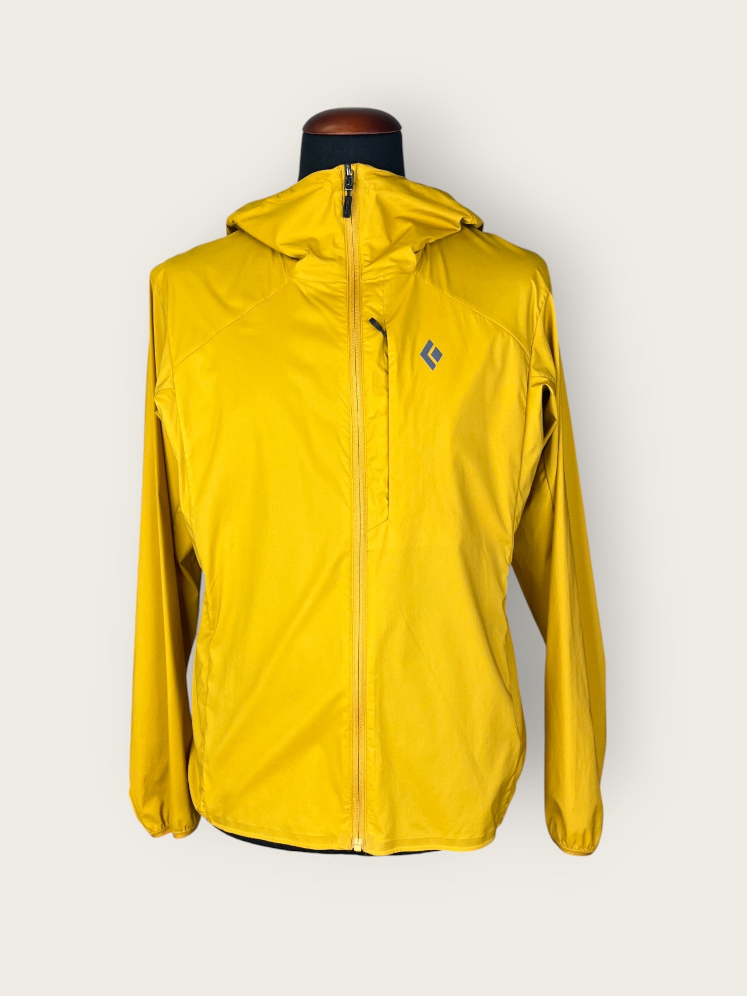 Black Diamond 3-layer hardshell jacket (M)