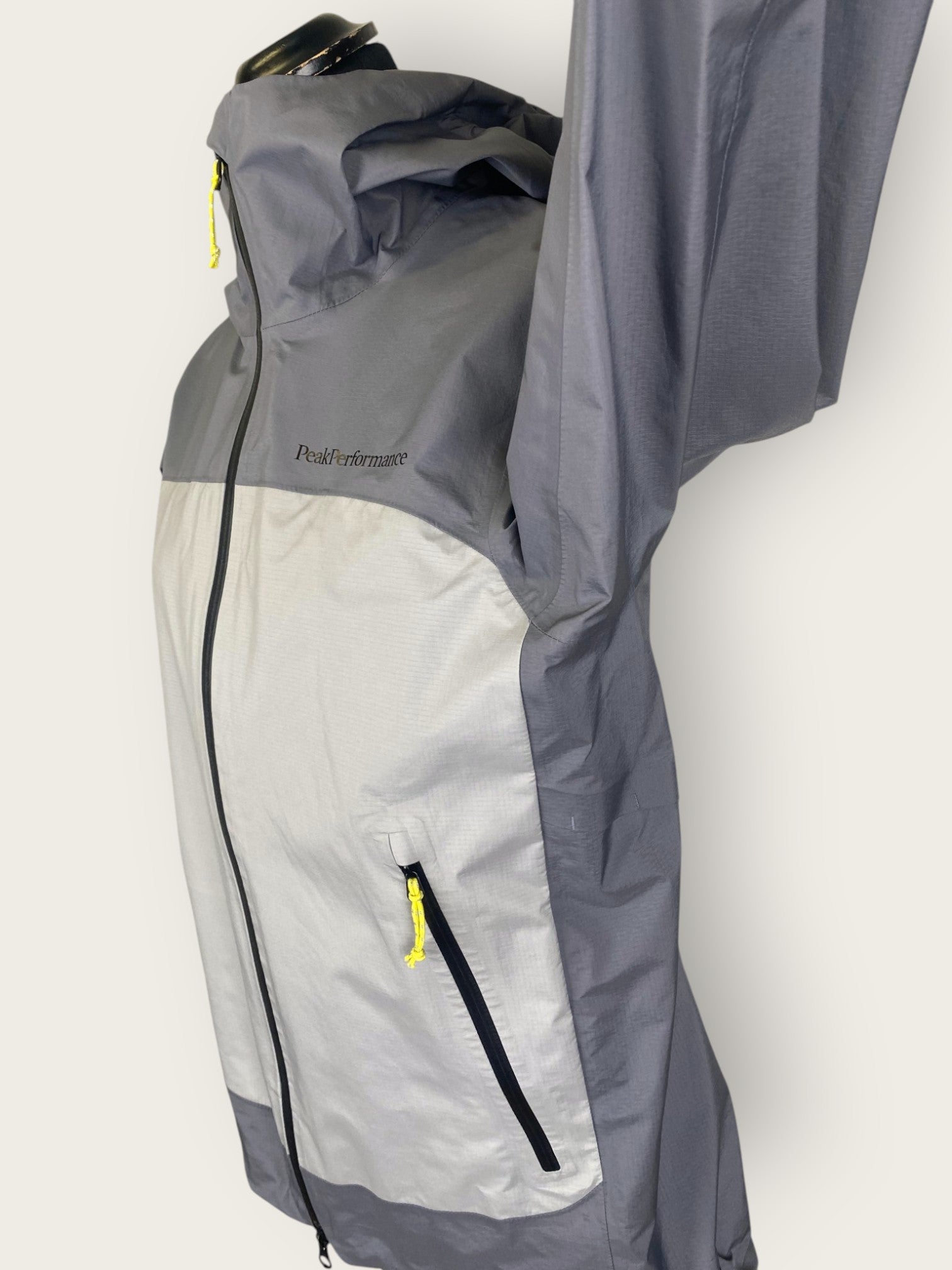Peak Performance Vislight 3-Lagen Hardshelljacke (M)
