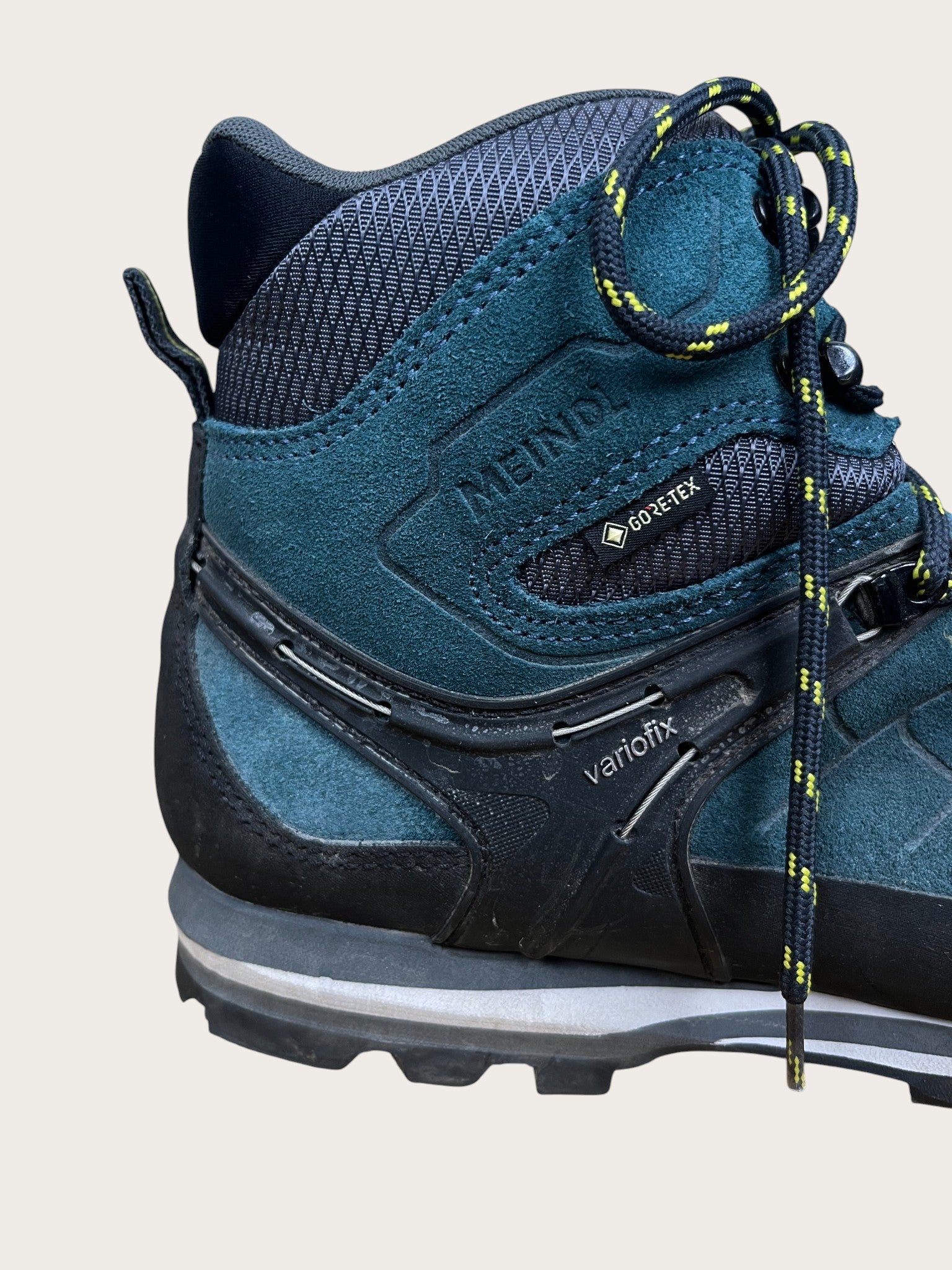 Meindl GTX Wanderschuhe (46)