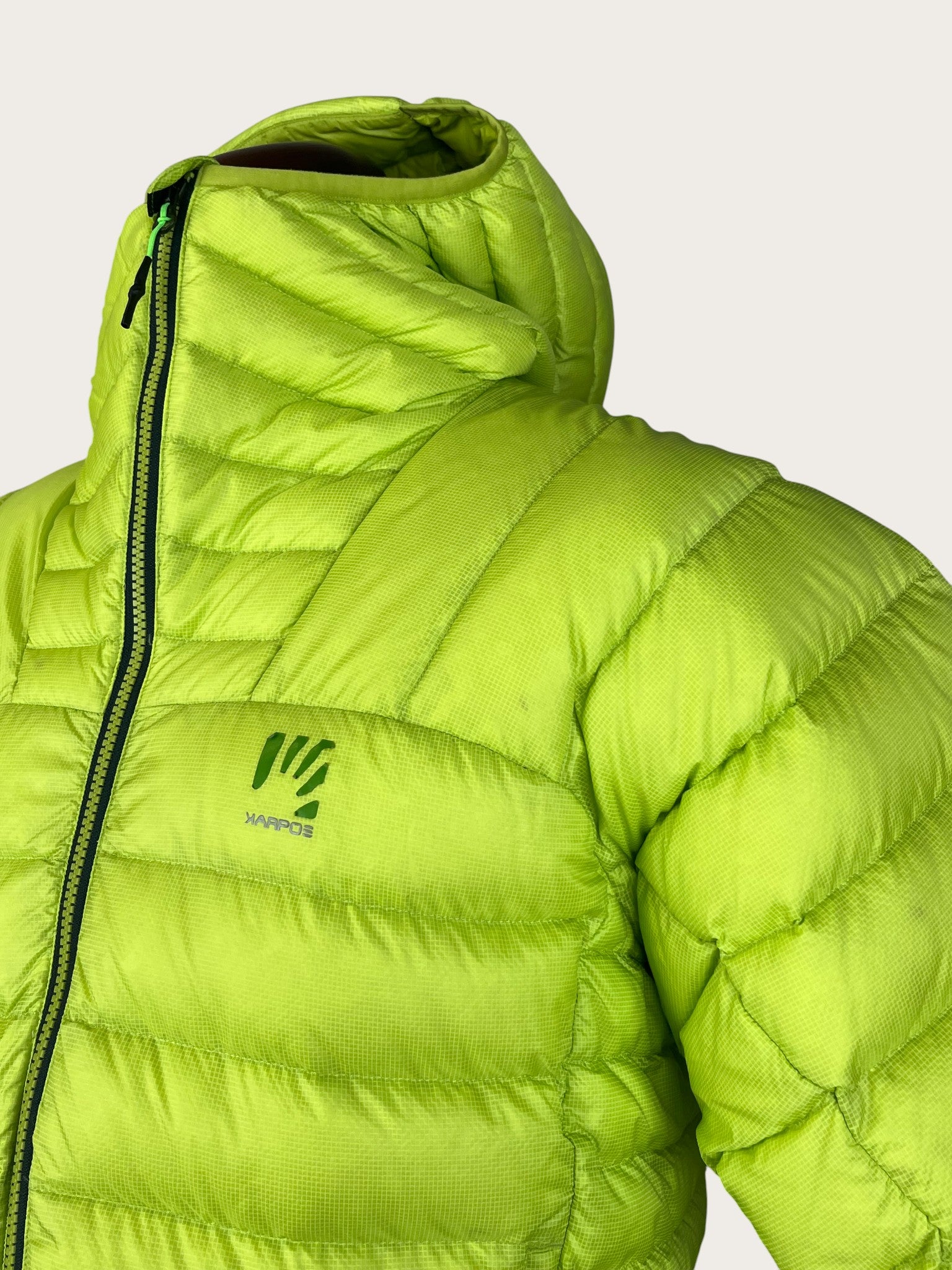 Karpos Daunenjacke (L)