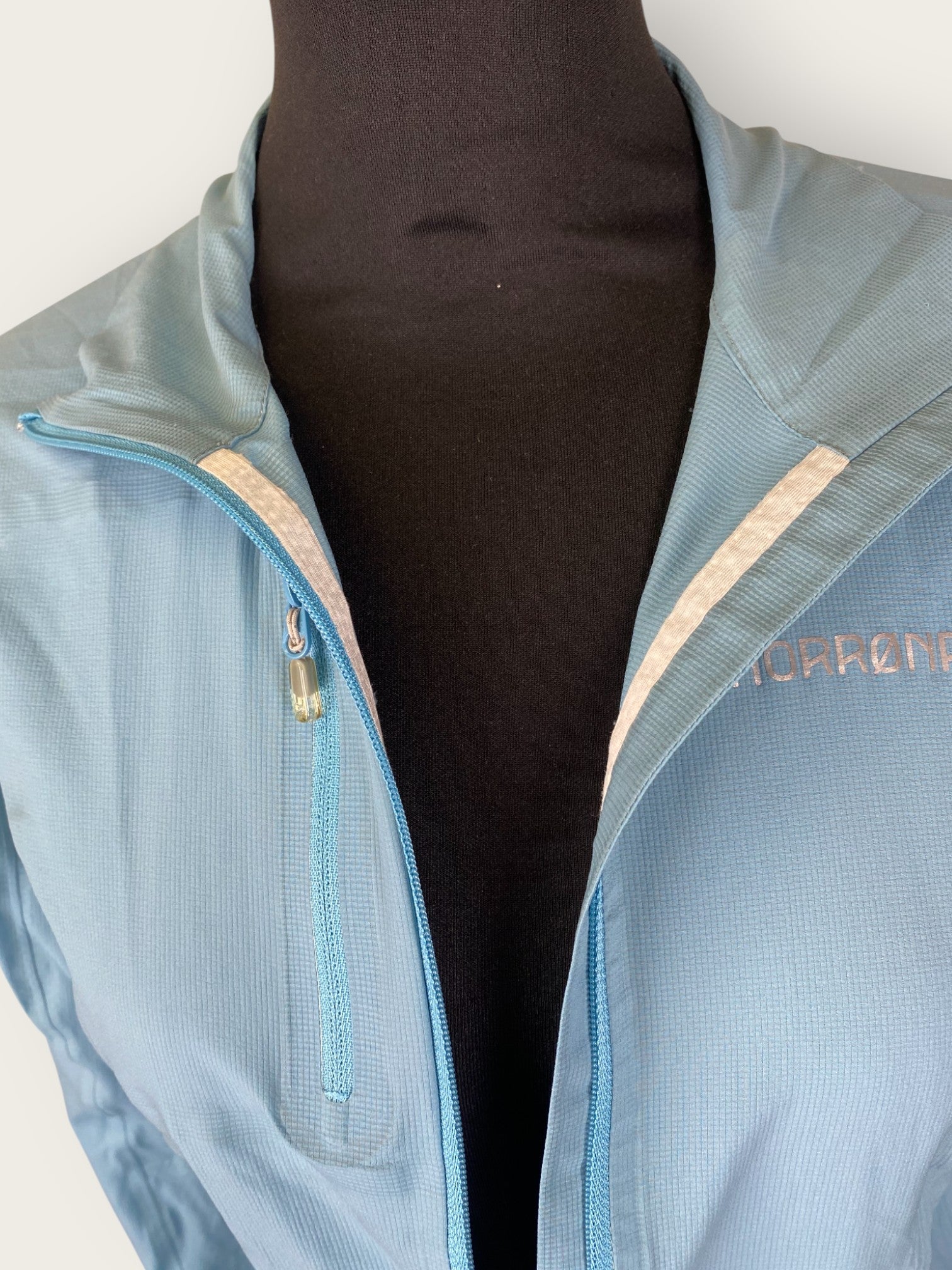 Norrøna Windbreaker (XS)