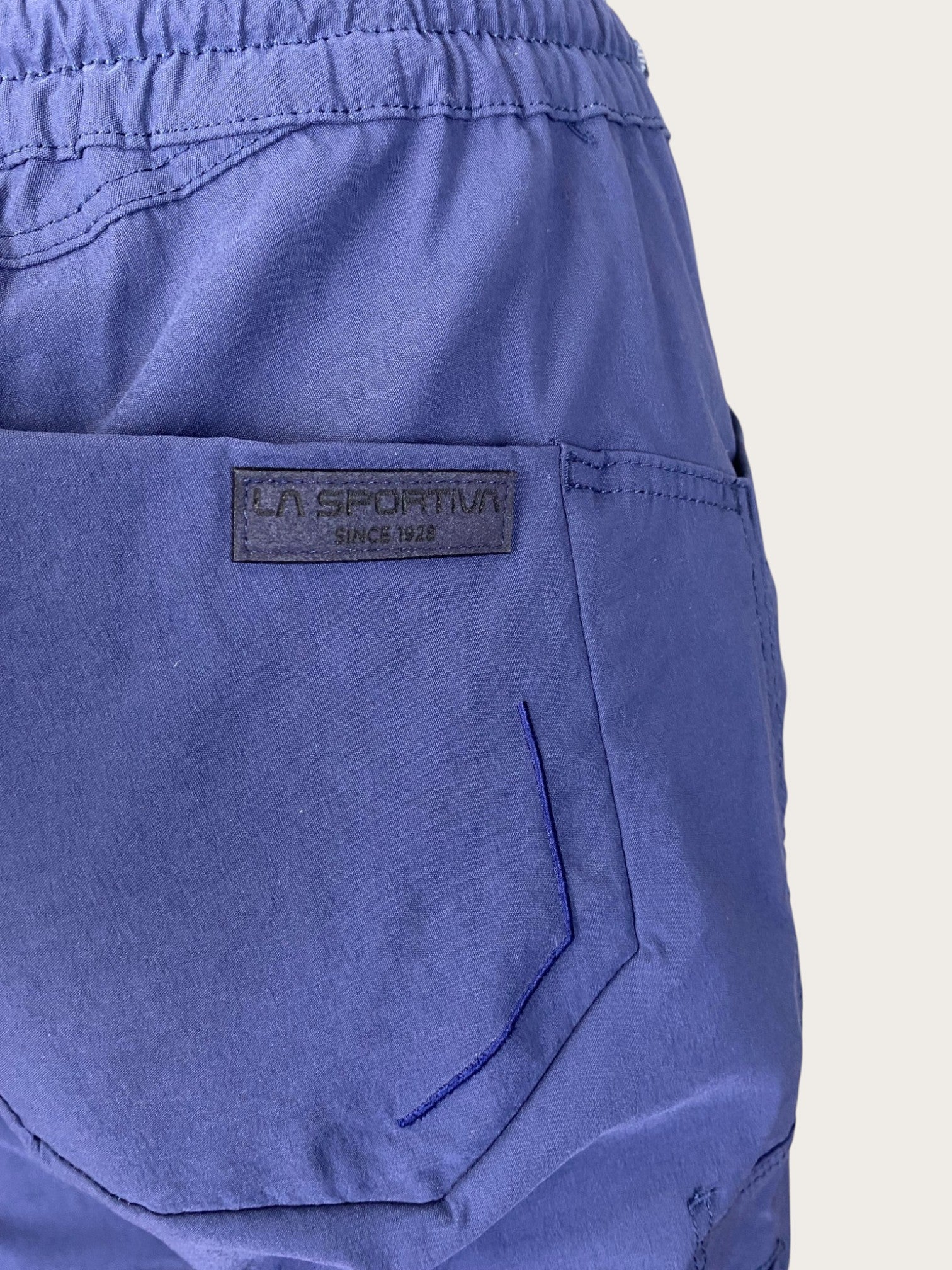 La Sportiva Mantra Kletterhose lang (XS)