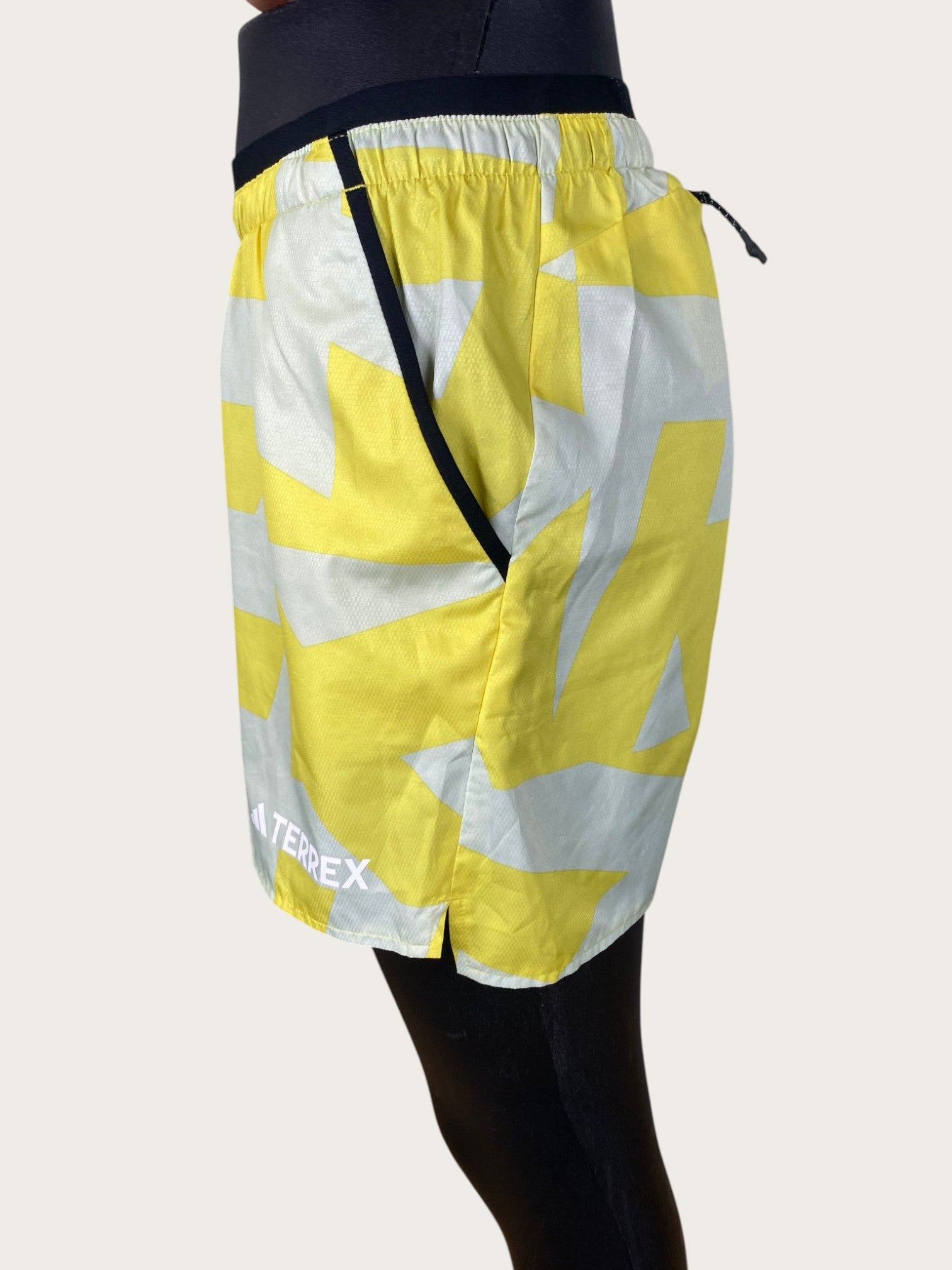 Adidas Terrex Multi Light Printed Runningshorts (S)