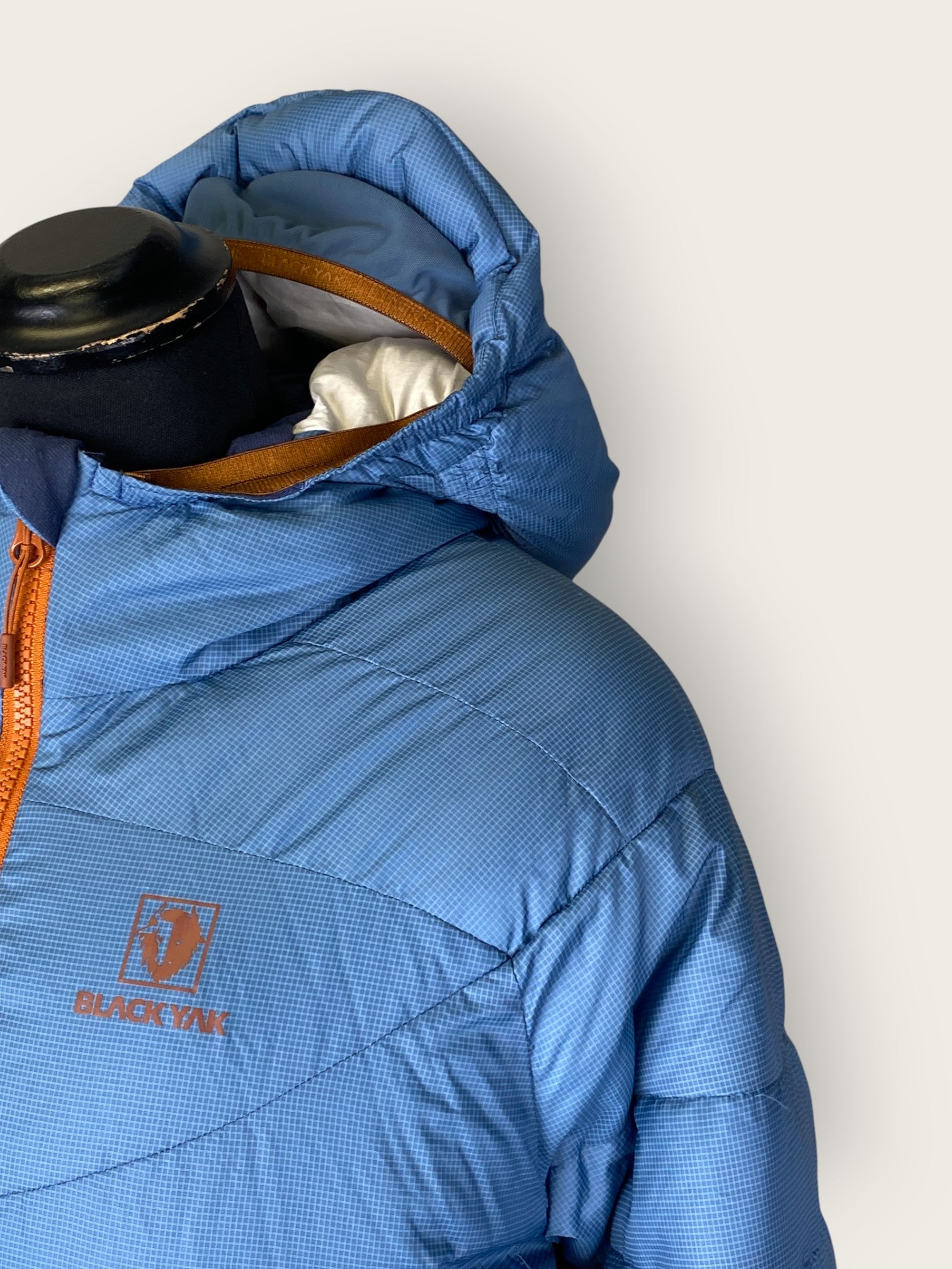 Blackyak Daunenjacke (XS)