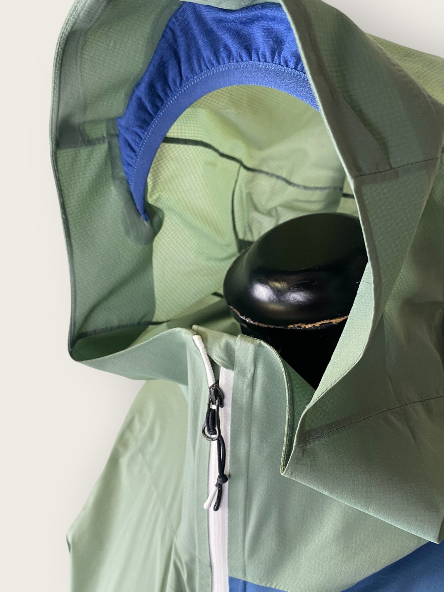 Ortovox 2.5-Lagen Hardshelljacke (XS)