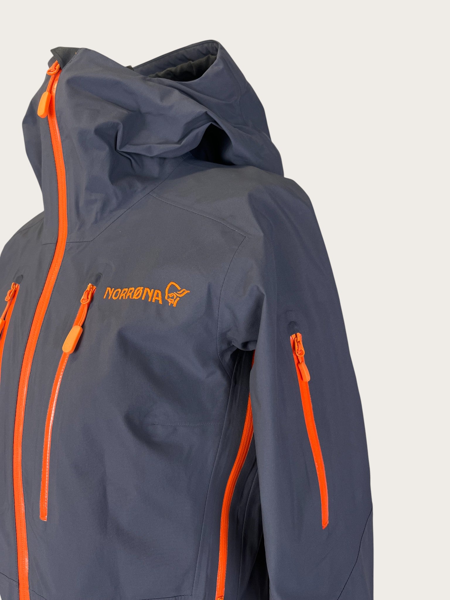 Norrona 3-Lagen Hardshelljacke (XS)