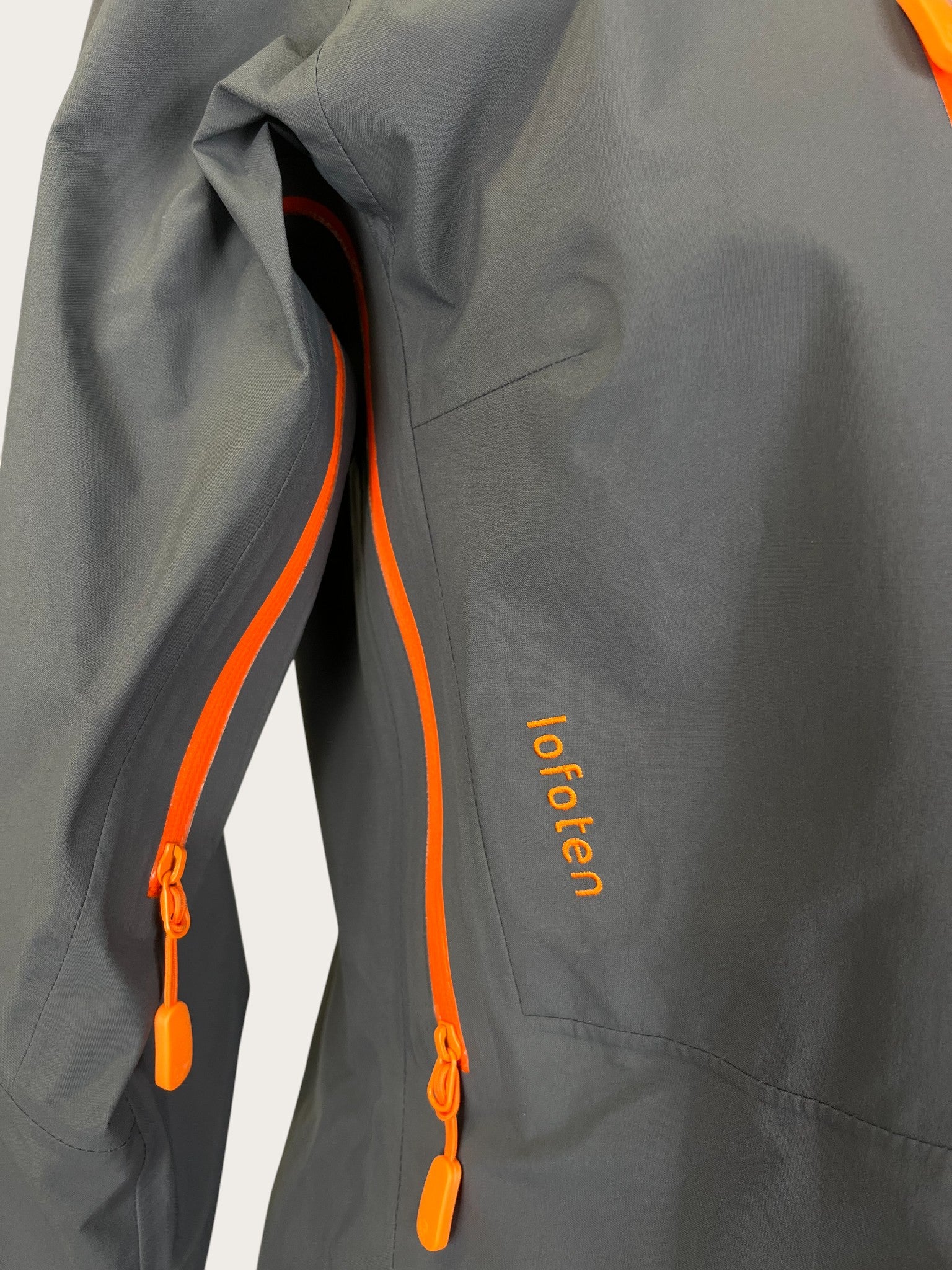 Norrona 3-Lagen Hardshelljacke (XS)