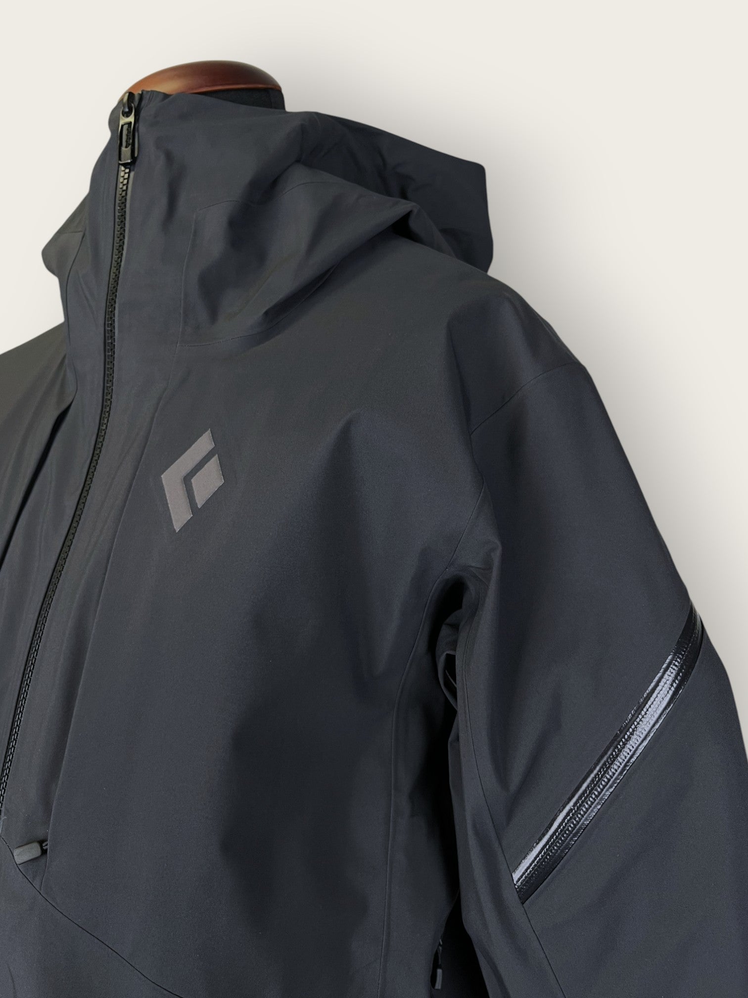 Black Diamond 3-Lagen Hardshelljacke (M)