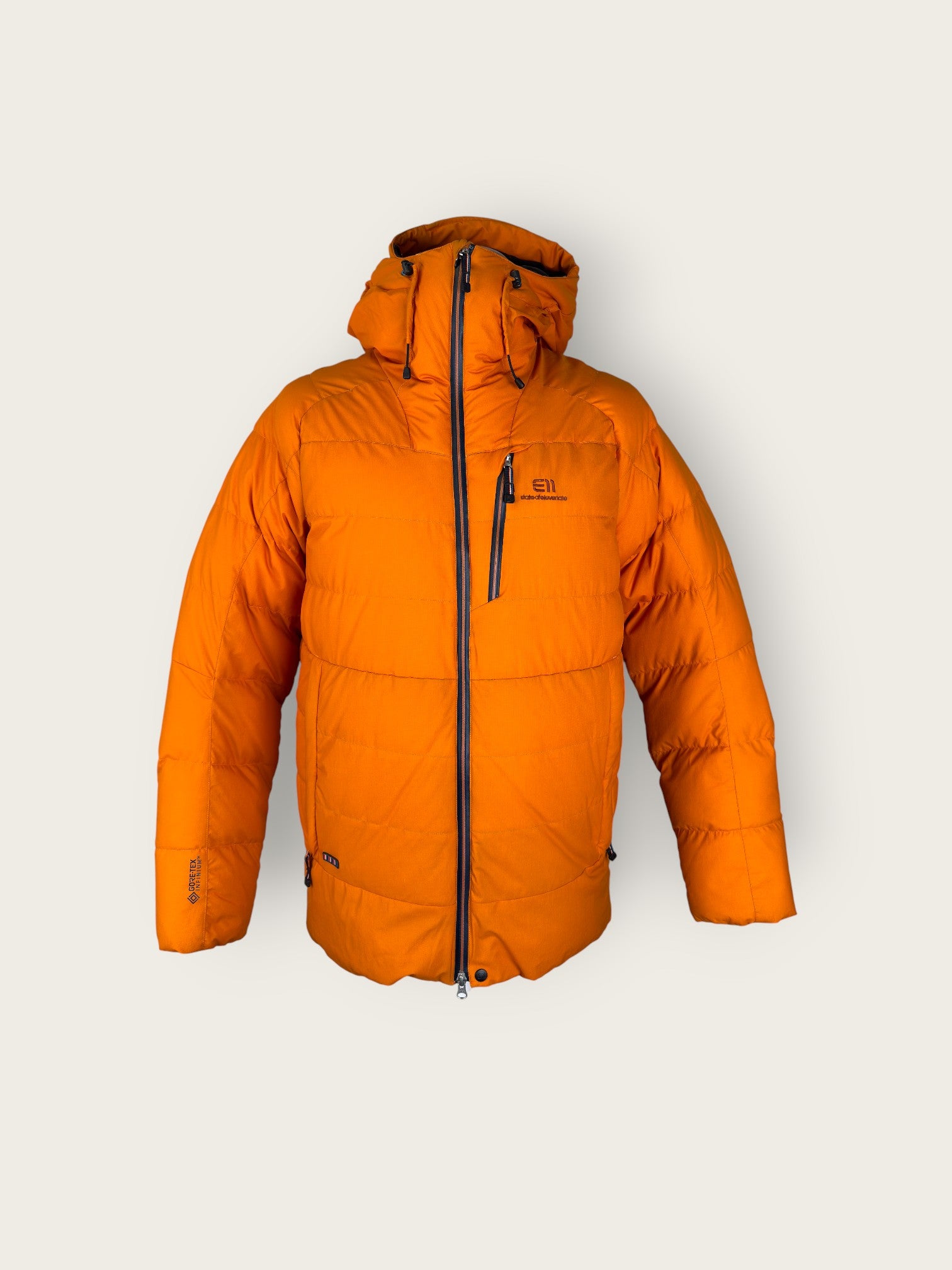 Elevenate Daunenjacke (M)