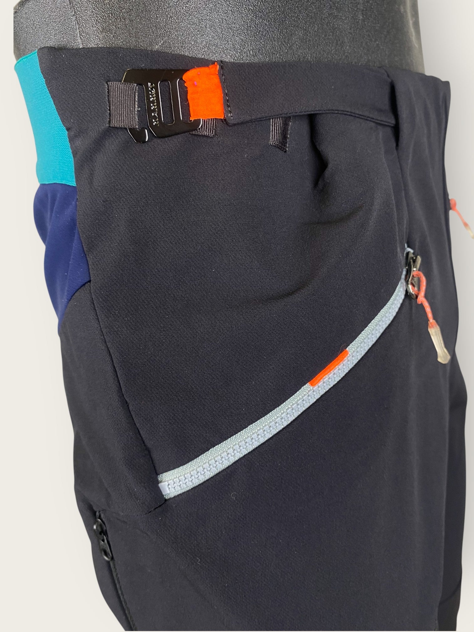 Mammut Softshellhose (L)