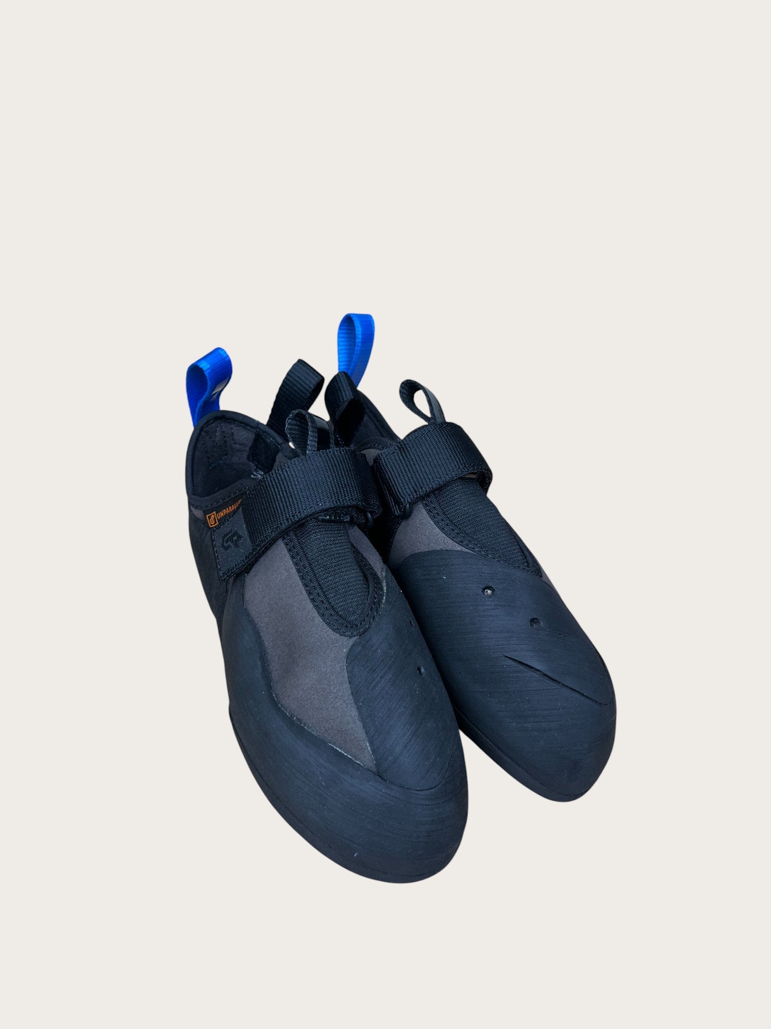 Unparallel Kletterschuhe (39)