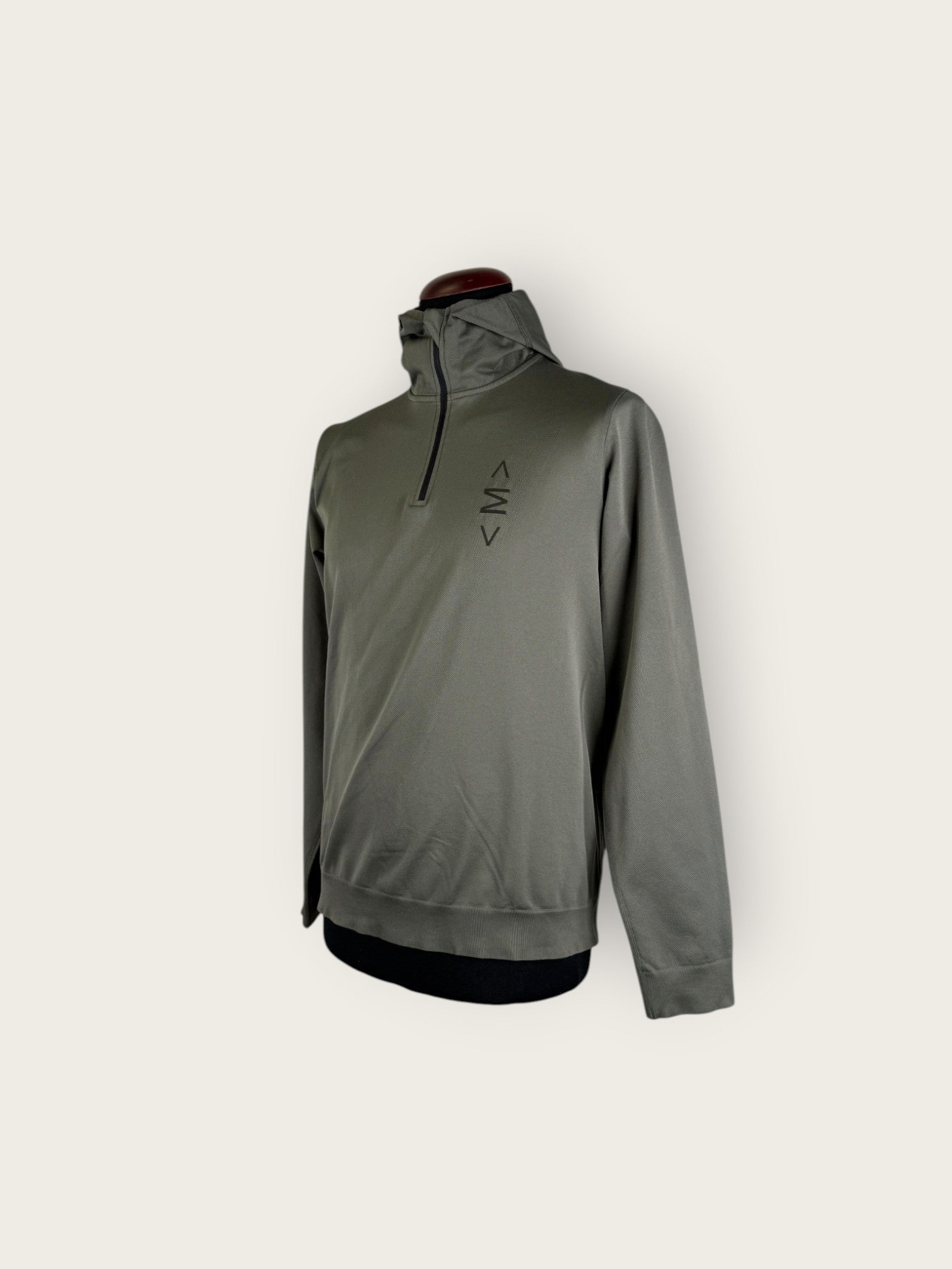 The Mountain Studio Half-Zip Pullover (L)