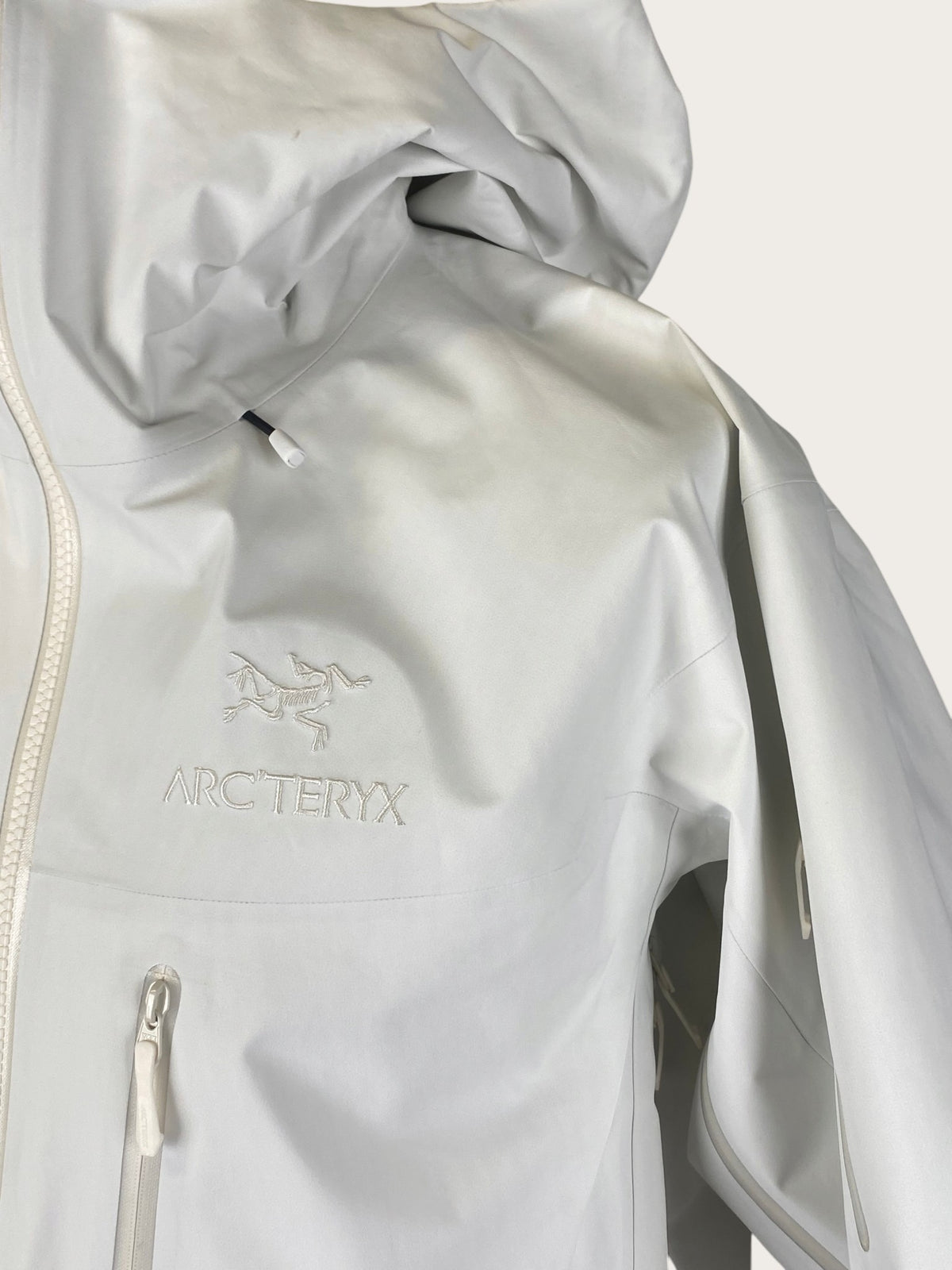 Arc'teryx Alpha SV 3-Lagen Hardshelljacke (M)