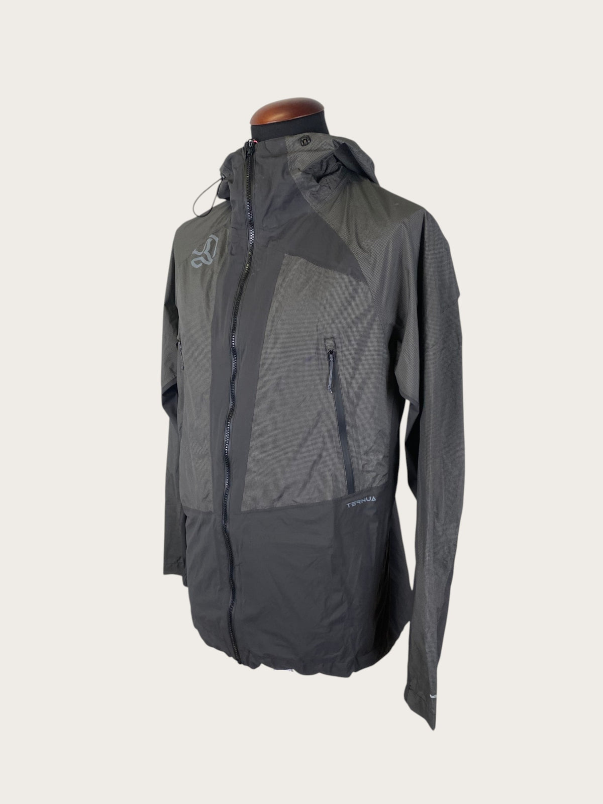 Ternua Kars 2.5-Lagen Hardshelljacke (L)