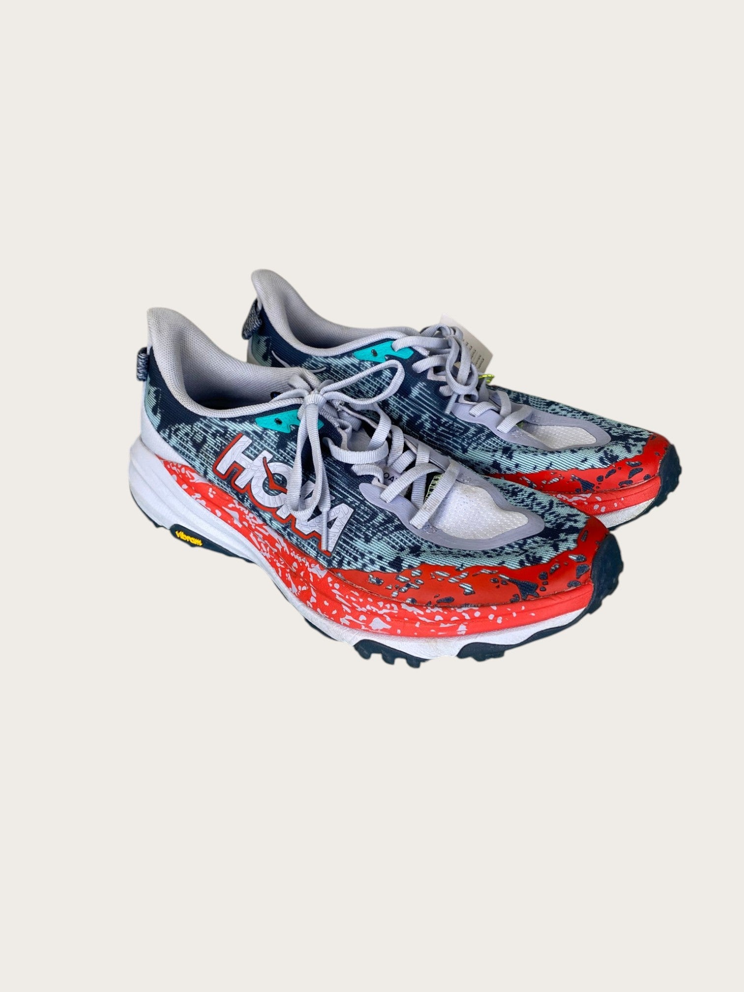 Hoka Speedgoat 6 Trailrunningschuhe (42)
