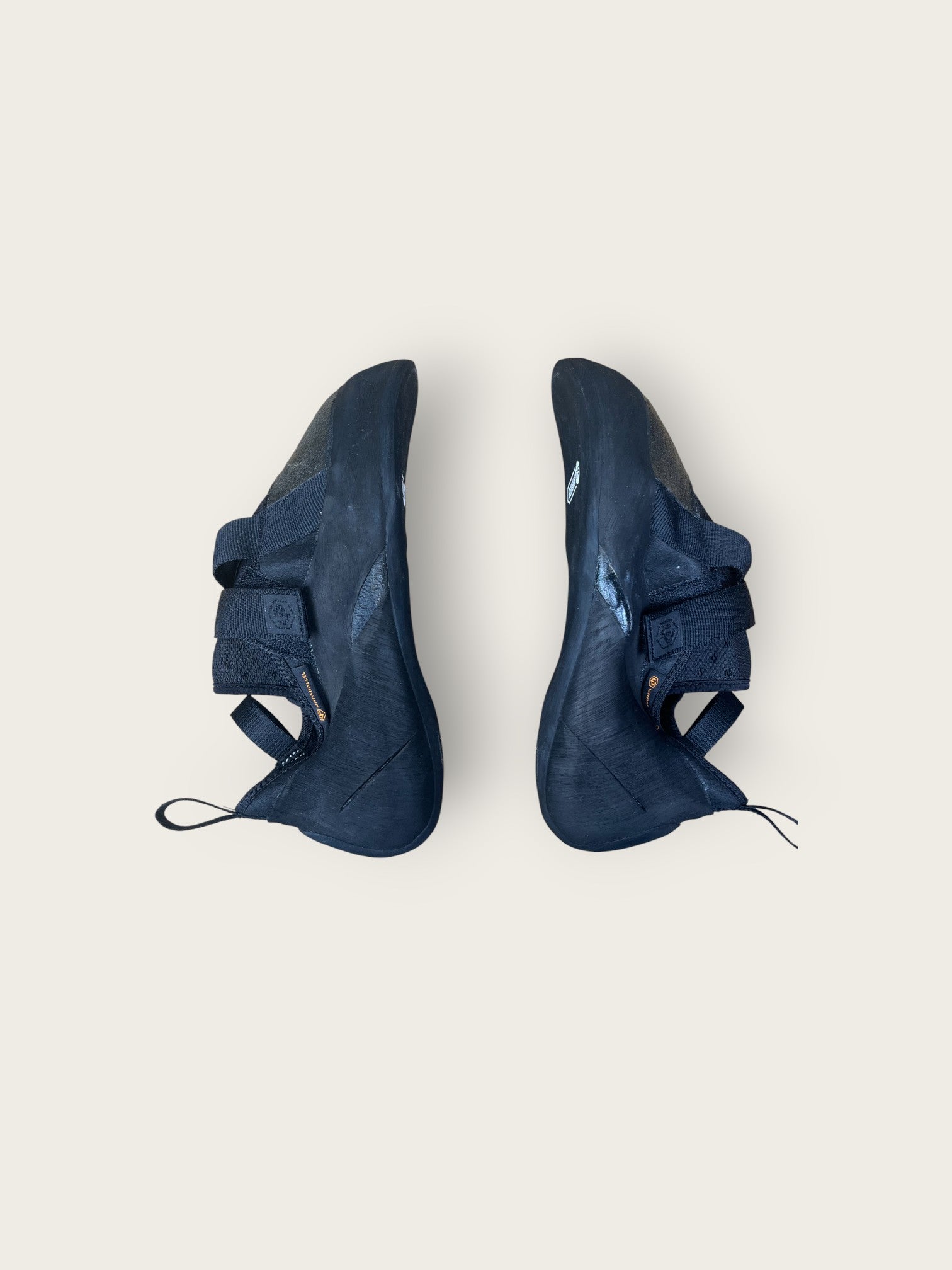 Unparallel Kletterschuhe (45)