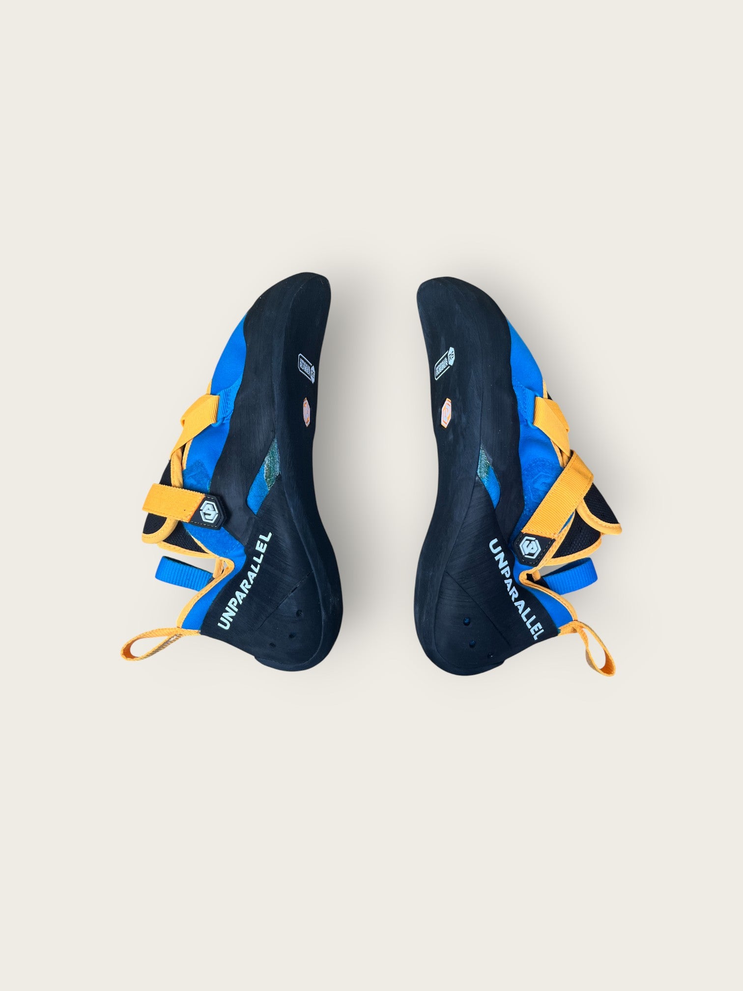 Unparallel Kletterschuhe (45)
